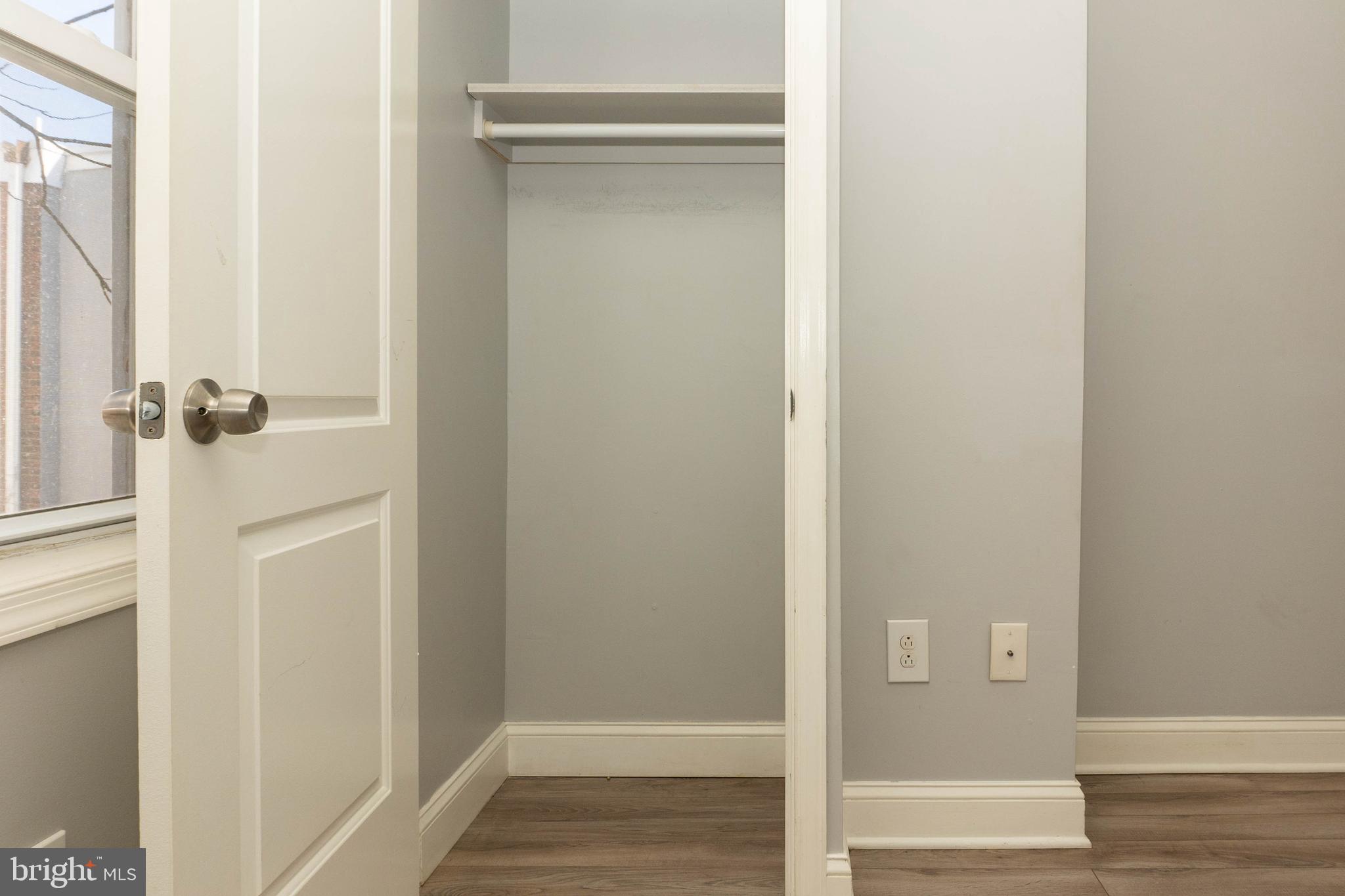 PHILADELPHIA (SOUTH) - Residential