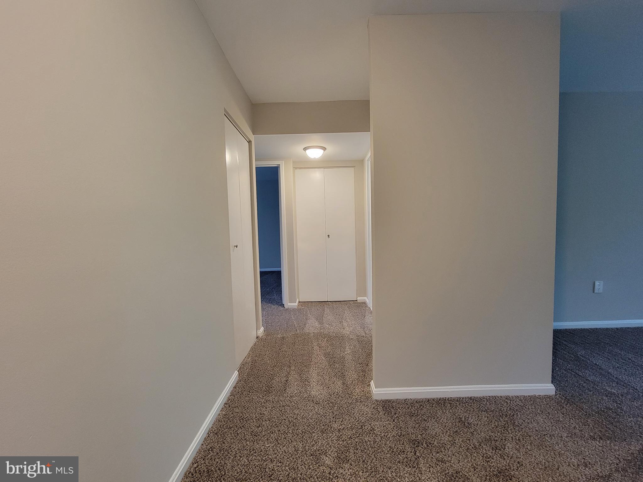 HAWTHORNE VILLAGE - Residential Lease