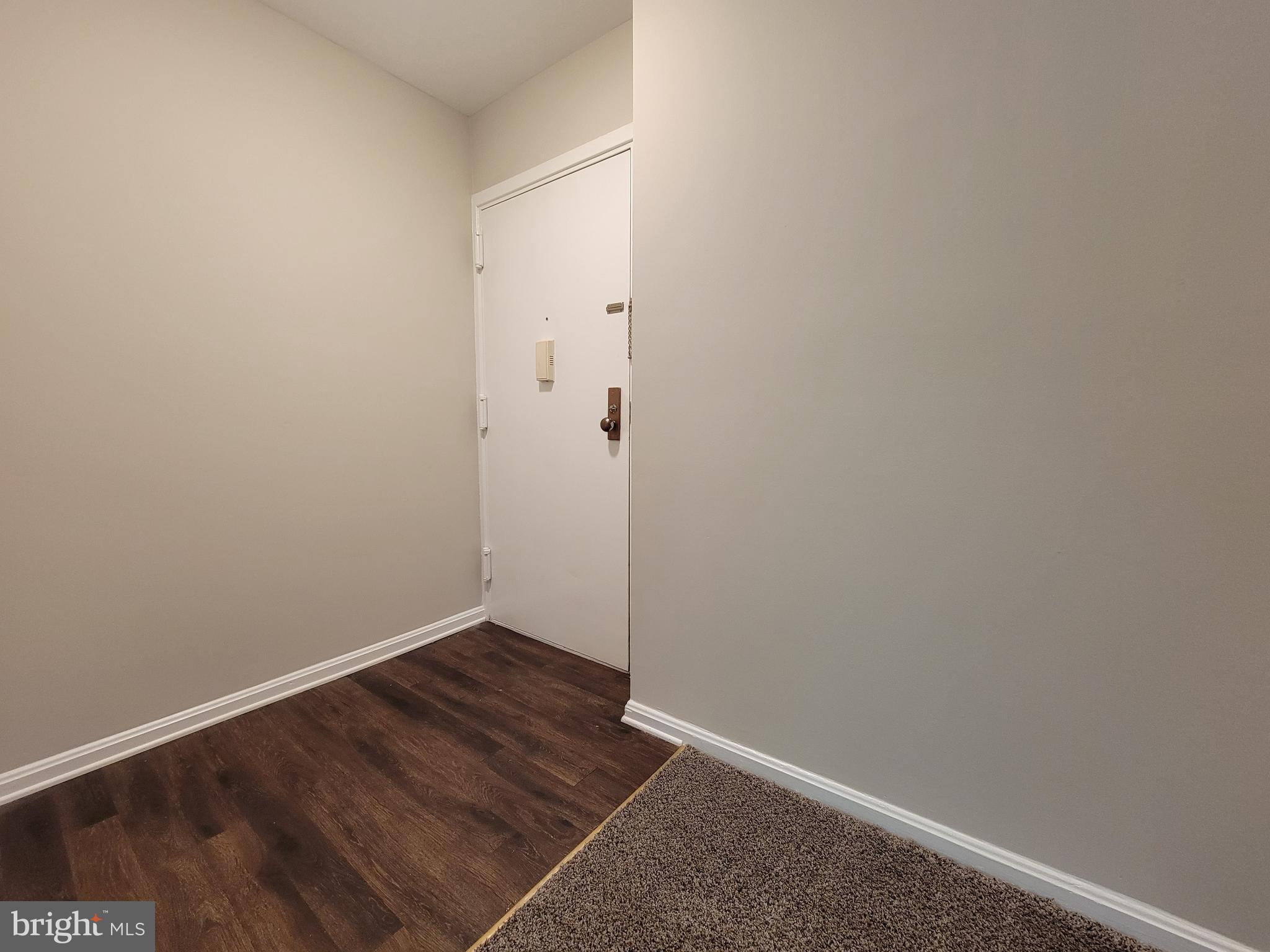 HAWTHORNE VILLAGE - Residential Lease