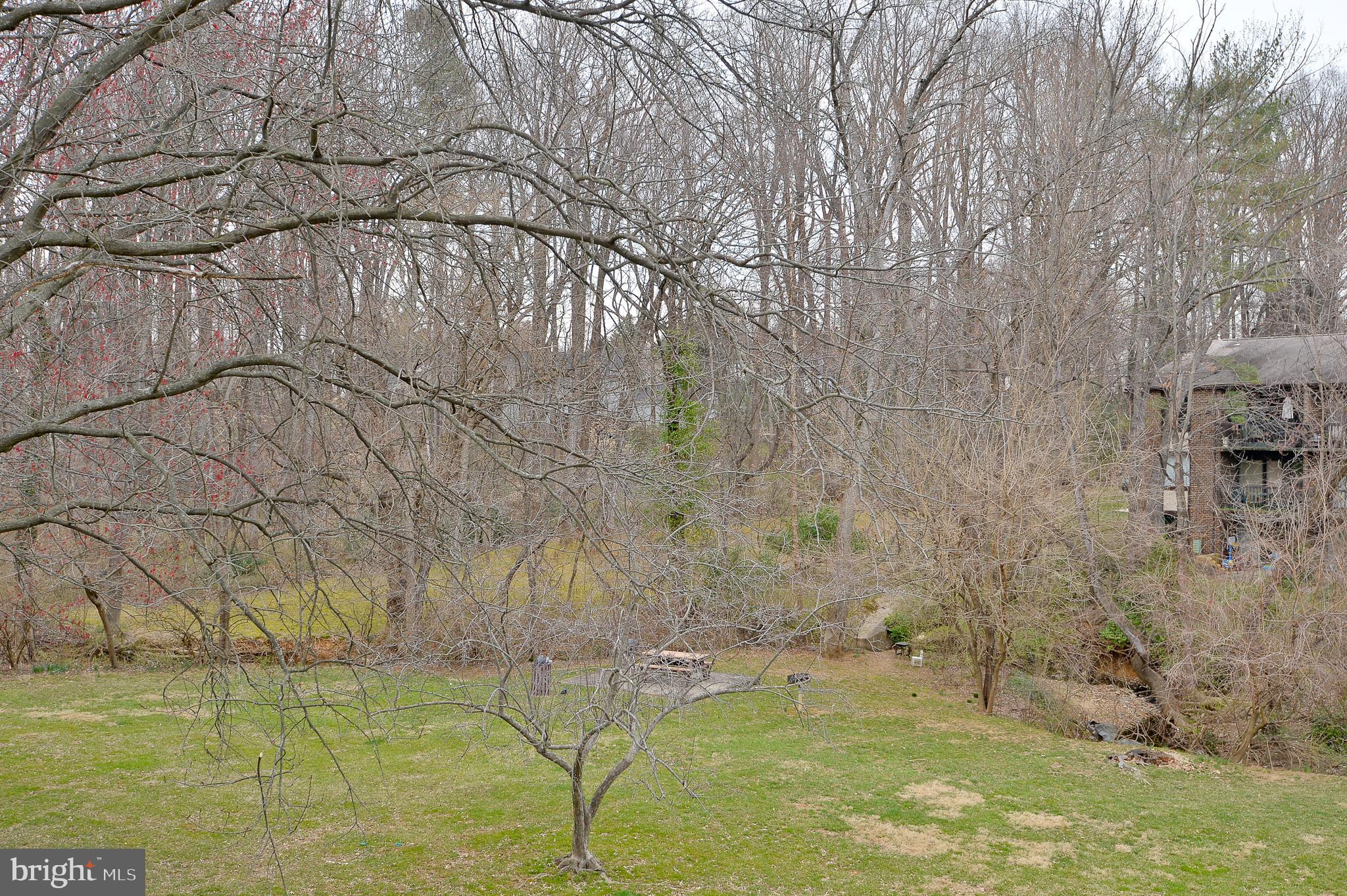 HAWTHORNE VILLAGE - Residential Lease