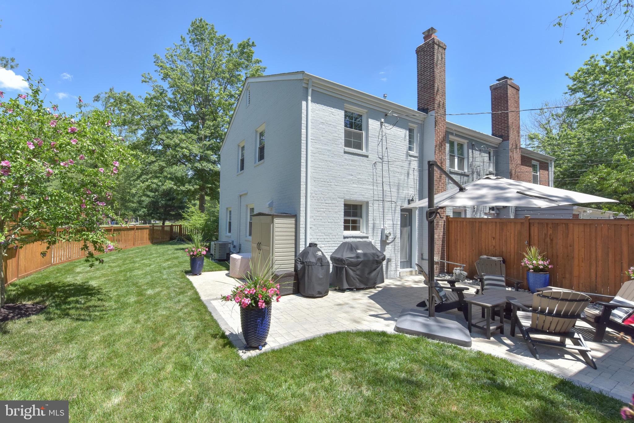 ROSEMONT - Residential