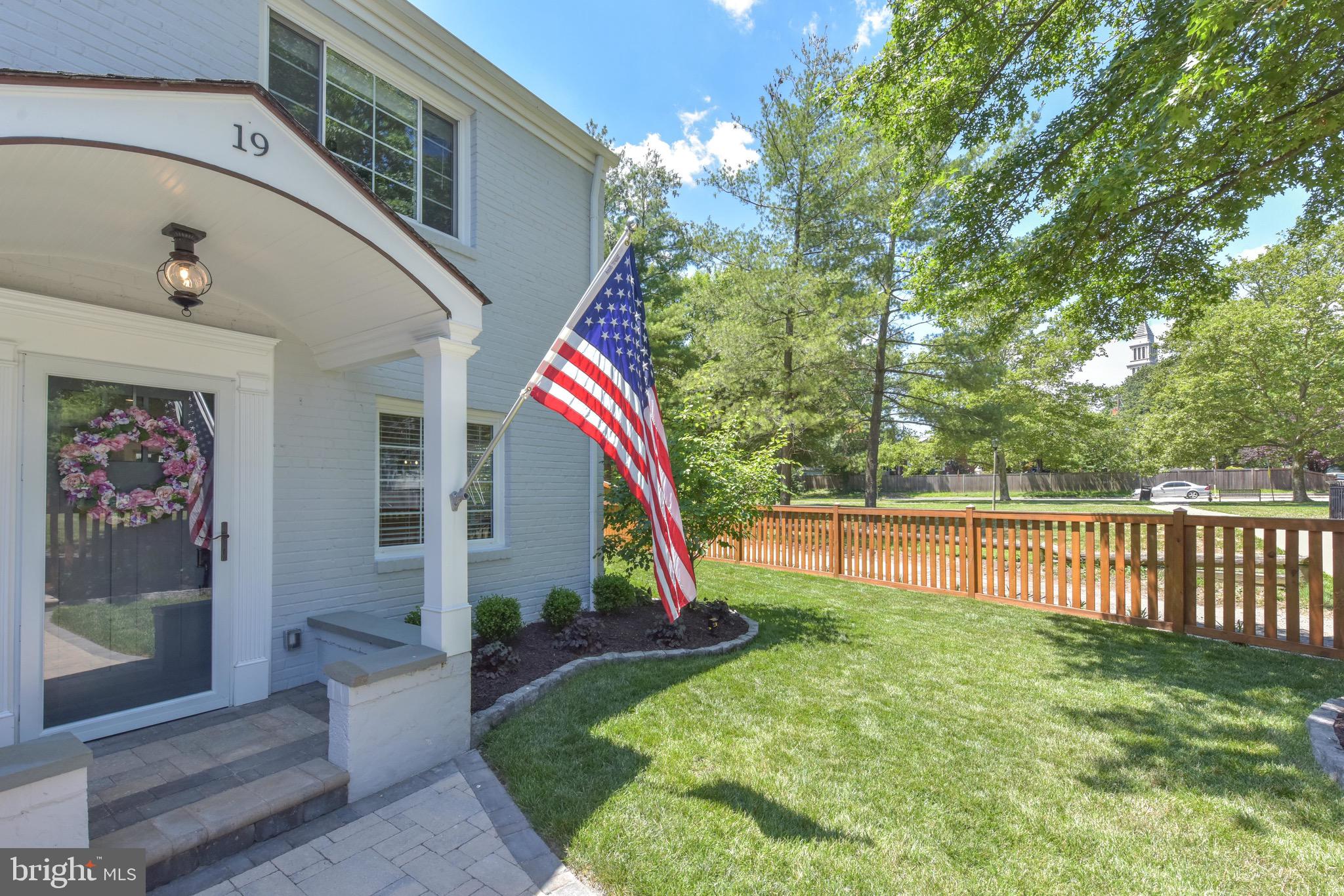 ROSEMONT - Residential