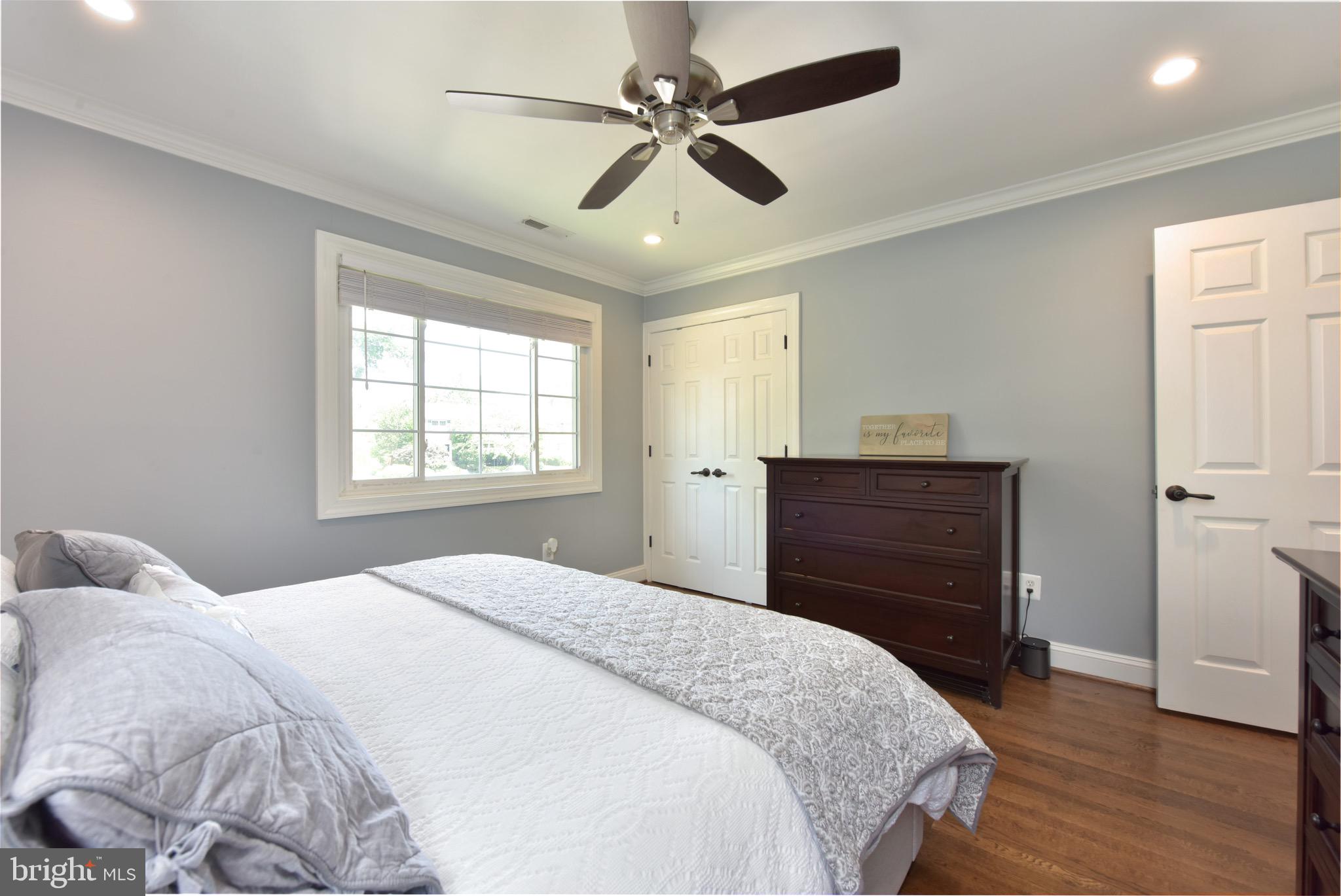 ROSEMONT - Residential