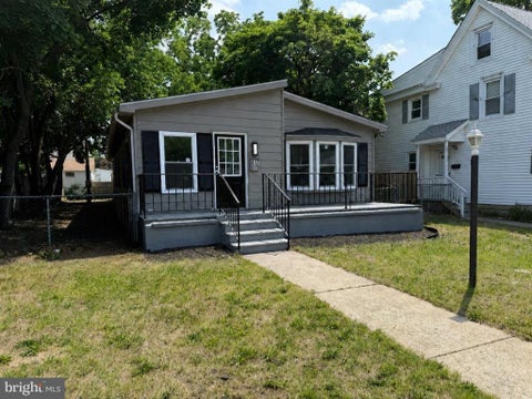 Homes For Sale - 817 E Main Street<br/> MILLVILLE, NJ 08332