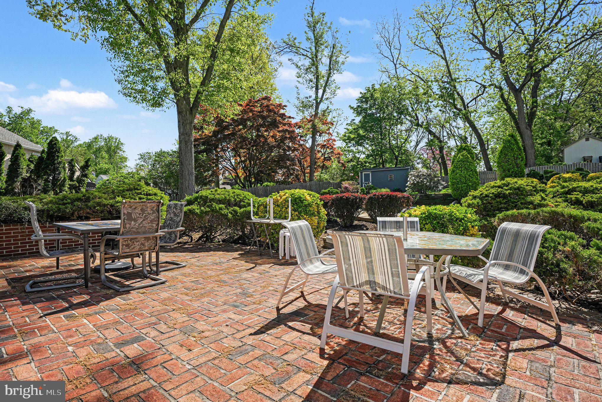 1411 MALCOLM DRIVE