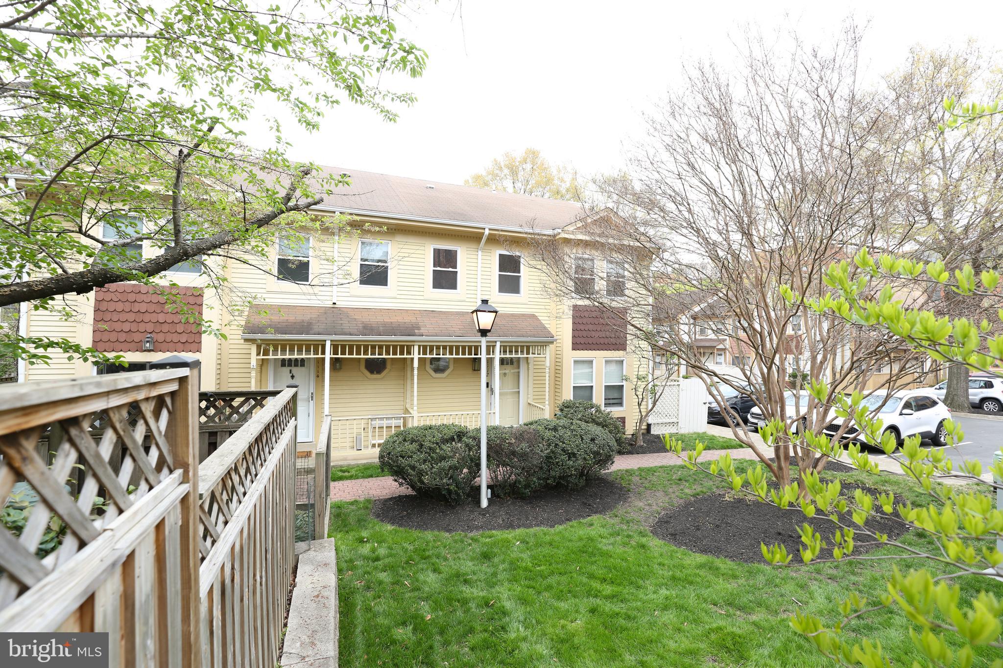 1112 N UTAH STREET