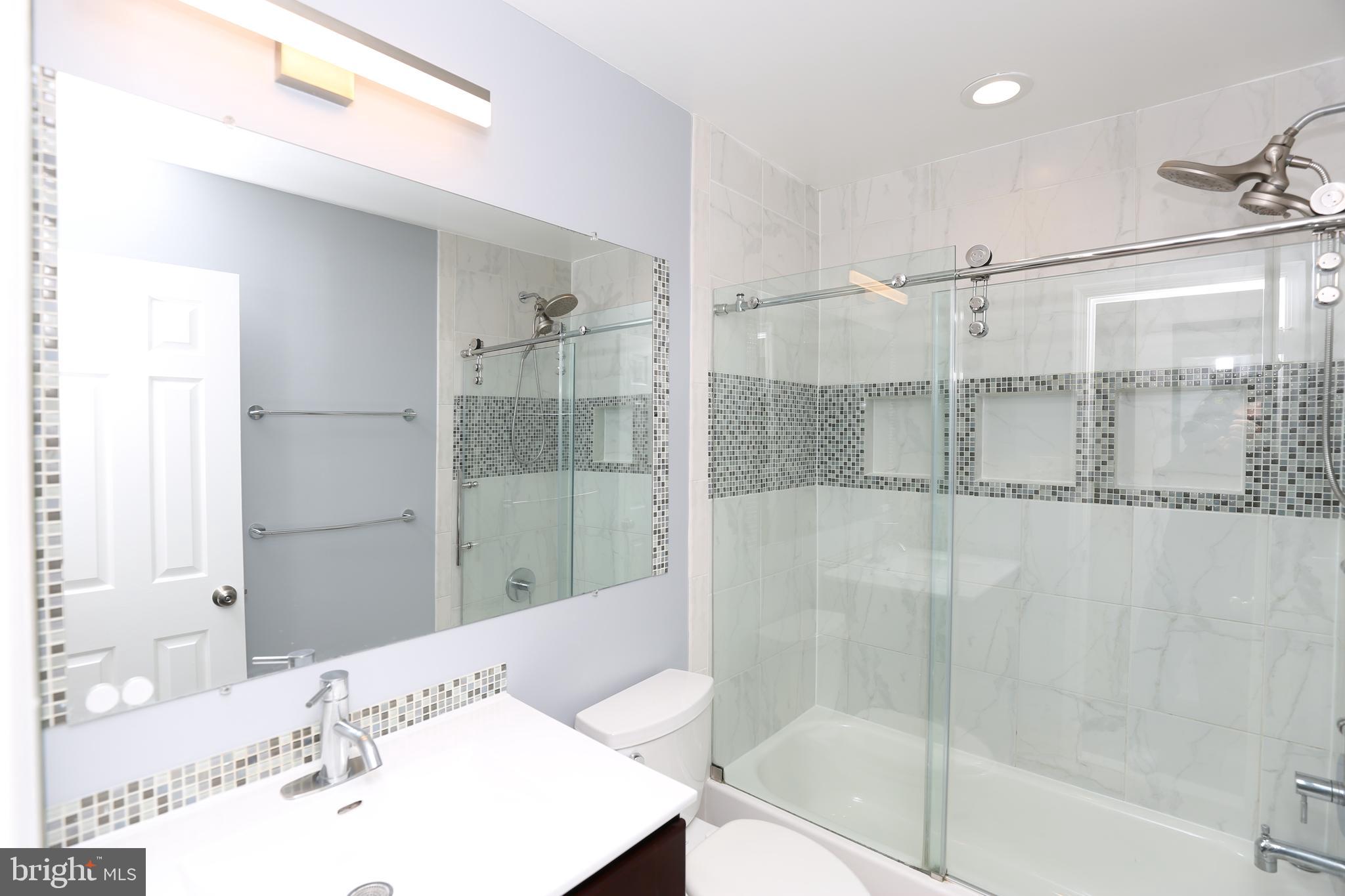 VICTORIA AT BALLSTON - Residential