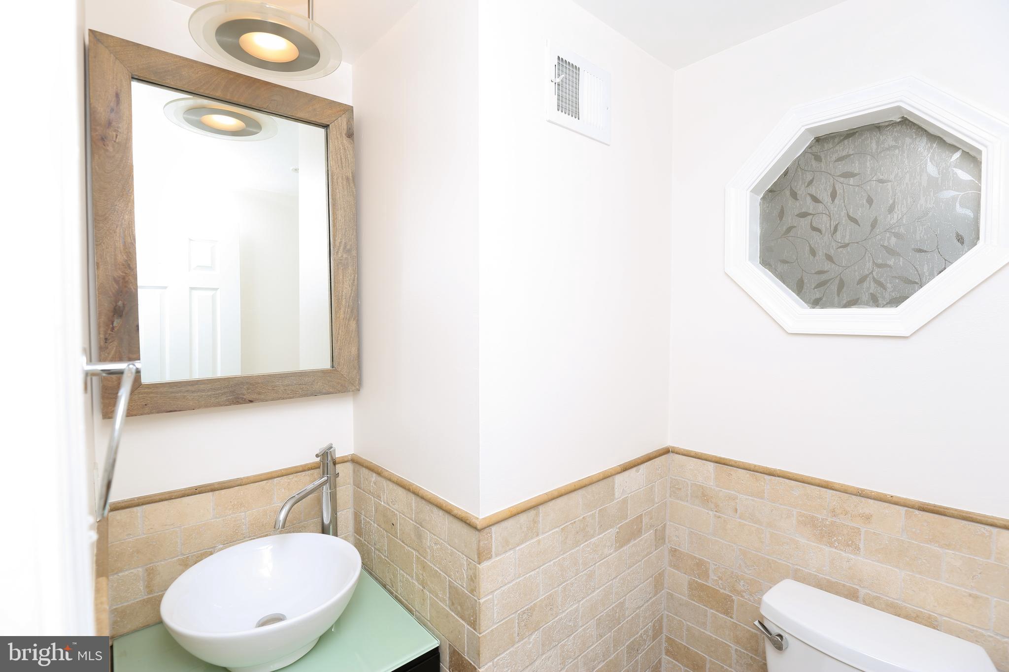 VICTORIA AT BALLSTON - Residential