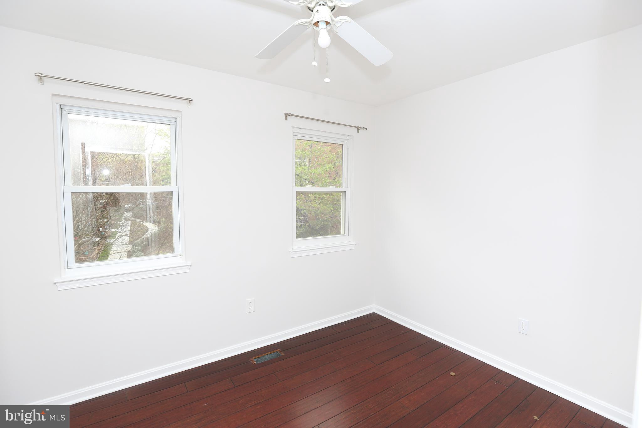 VICTORIA AT BALLSTON - Residential