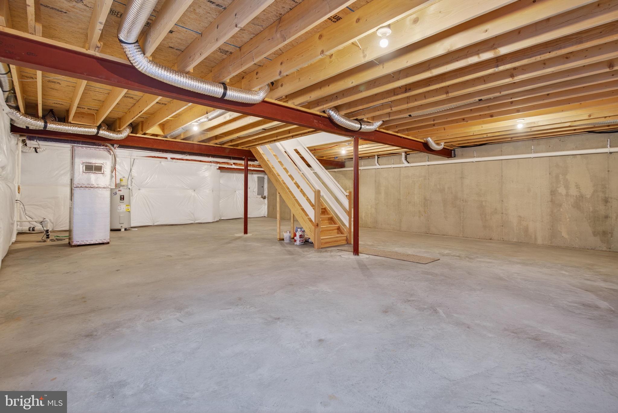 PARADISE VILLAGE - Residential