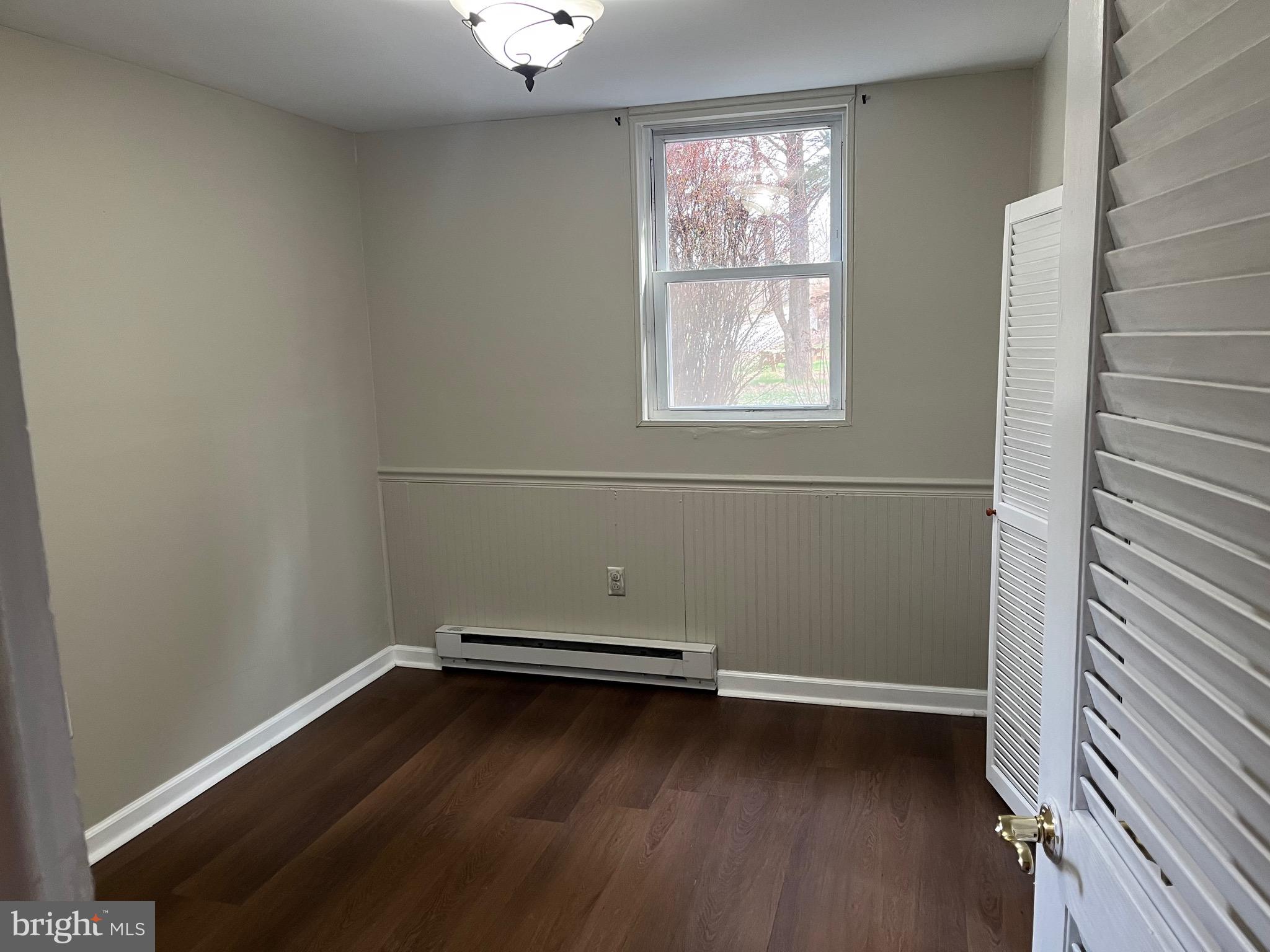 COUNTRY - Residential