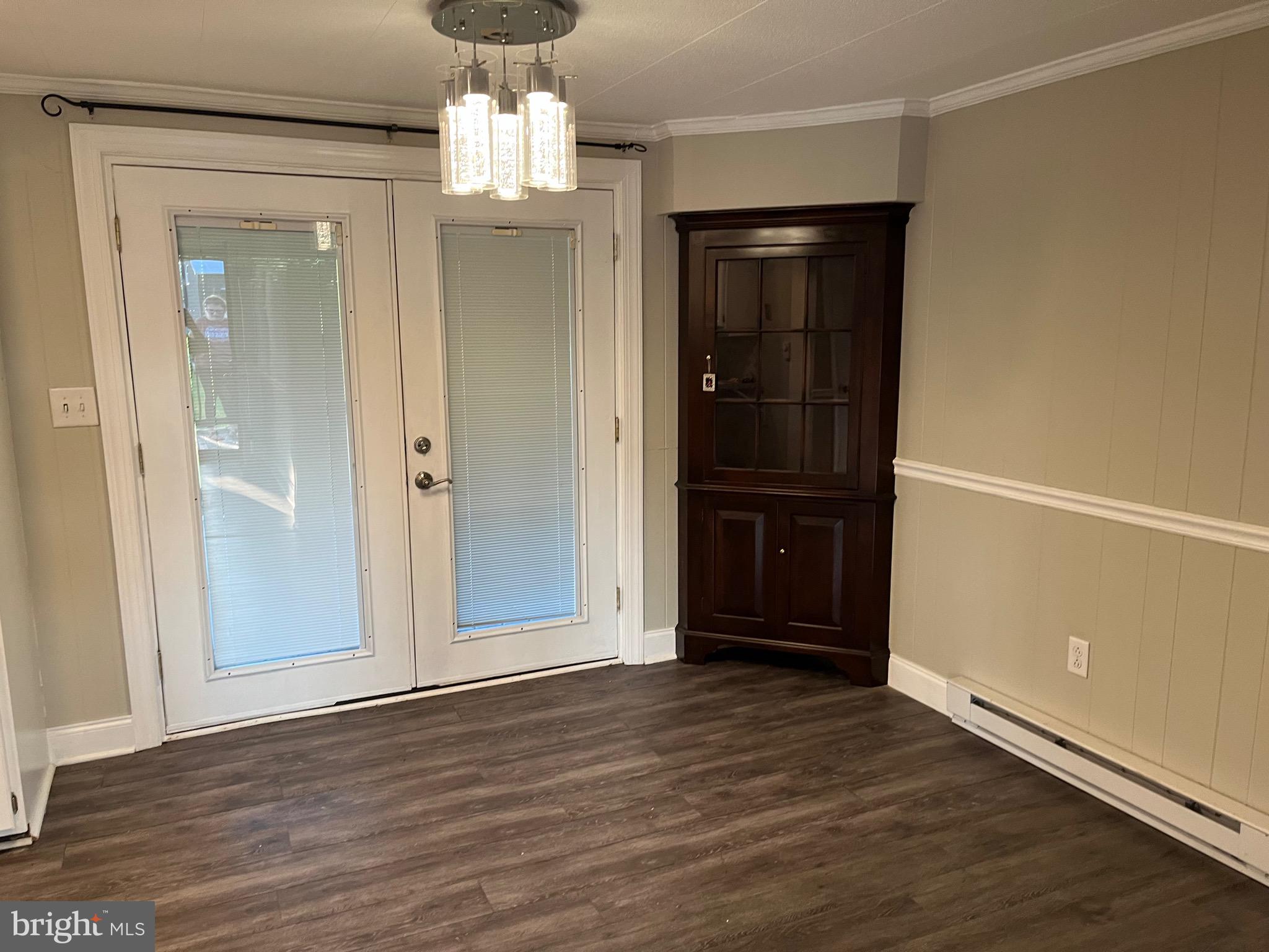 COUNTRY - Residential