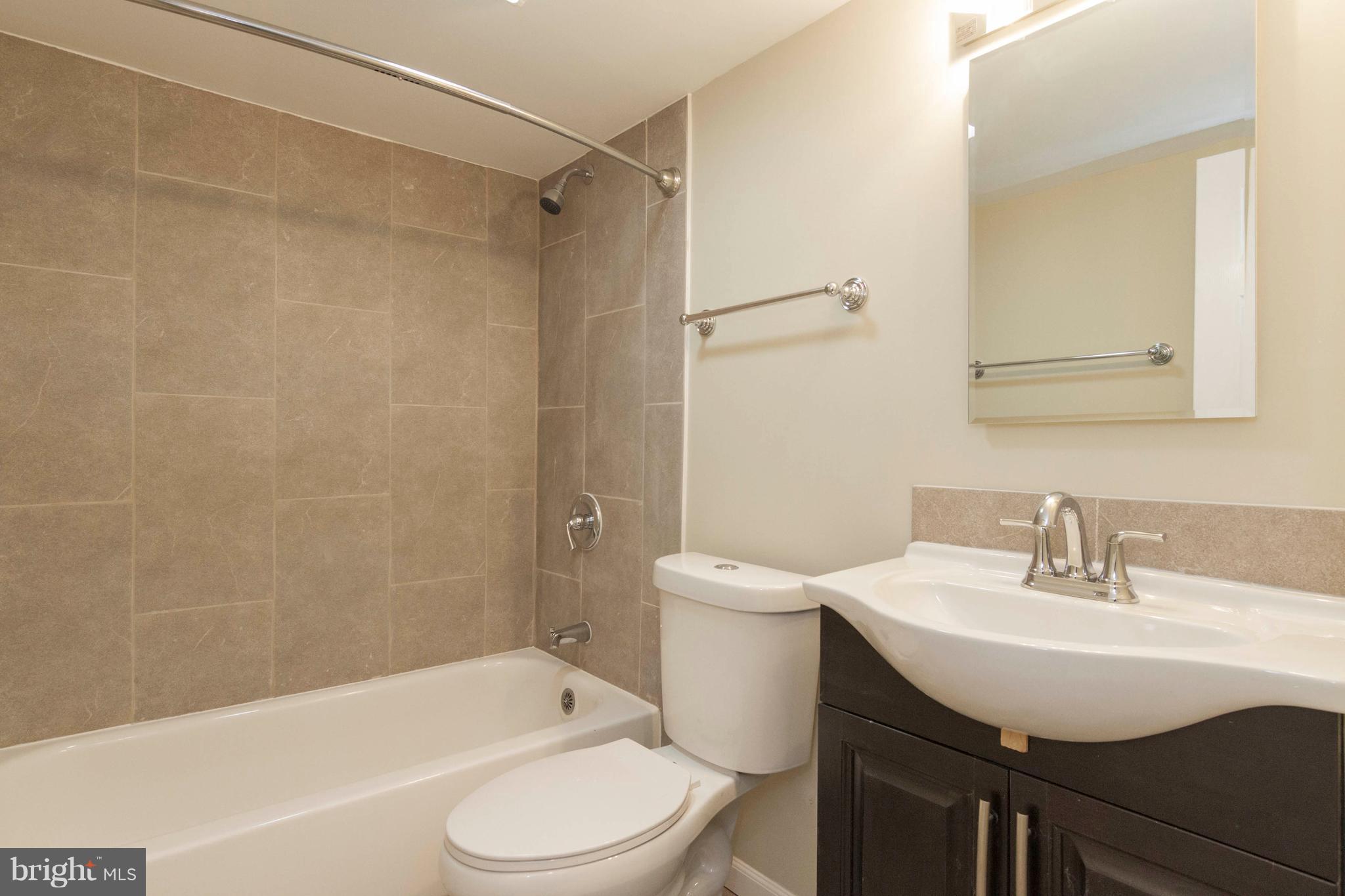 DALE CITY - Residential