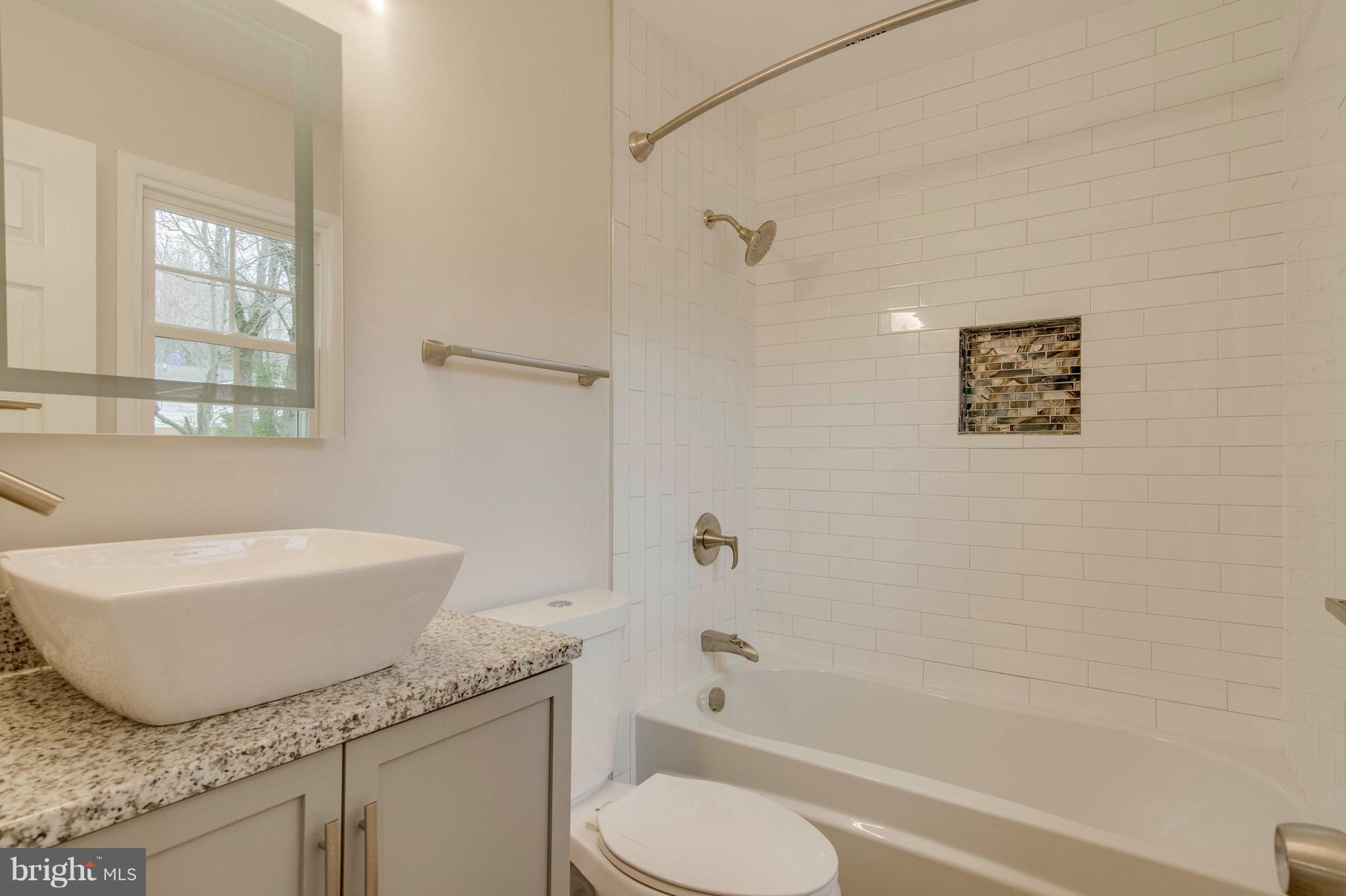 DALE CITY - Residential