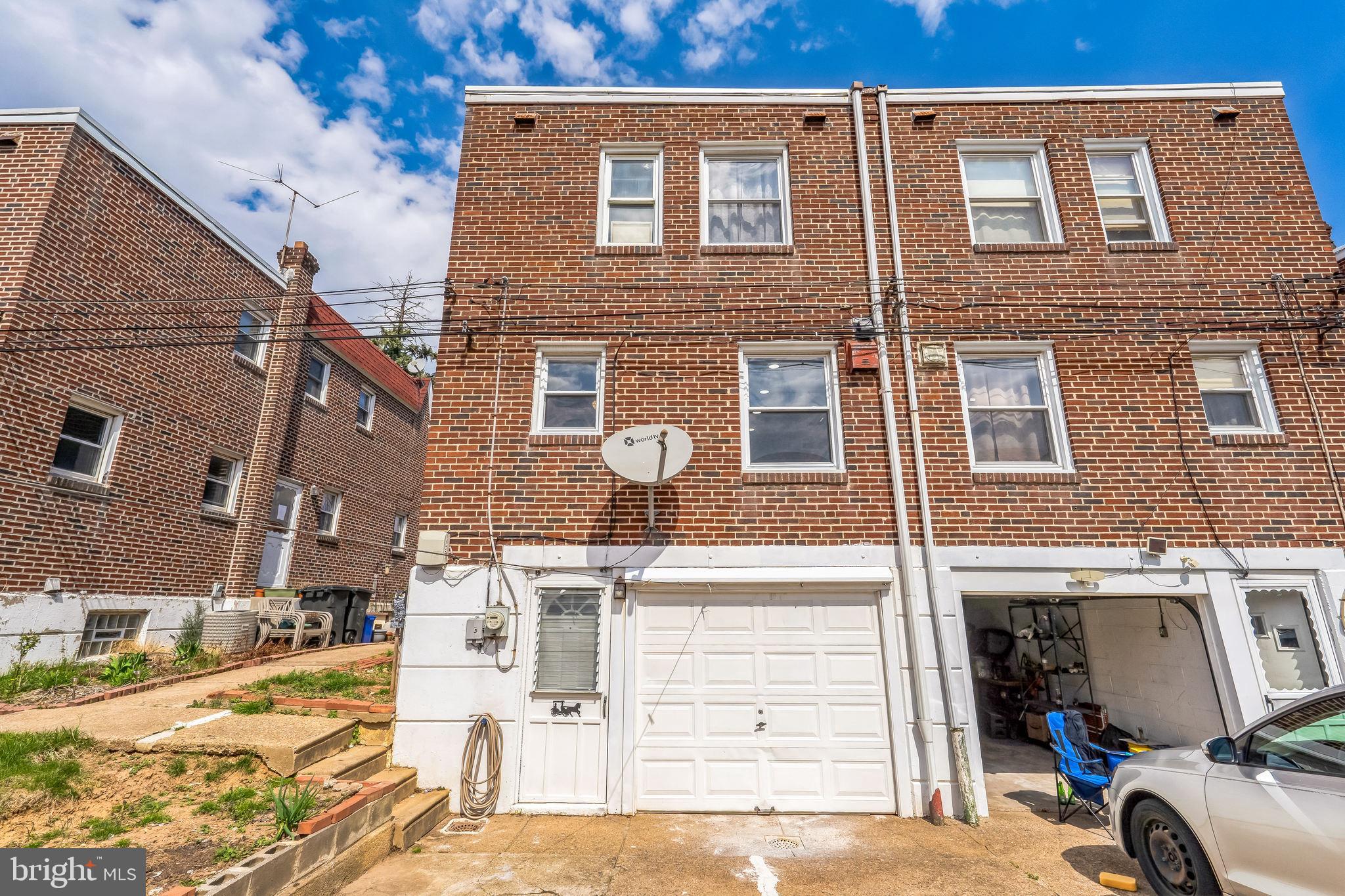 PHILADELPHIA (NORTHEAST) - Residential