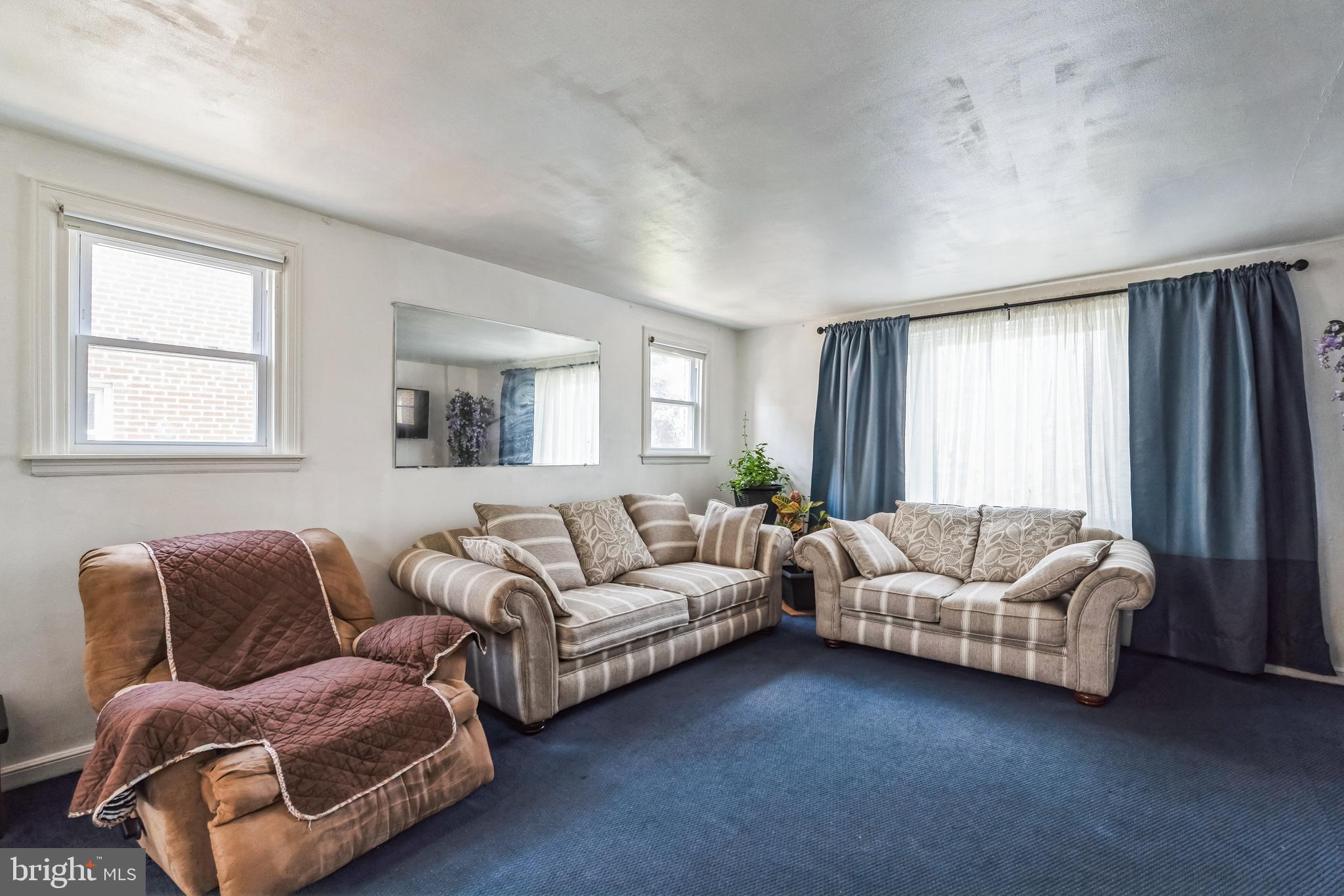 PHILADELPHIA (NORTHEAST) - Residential