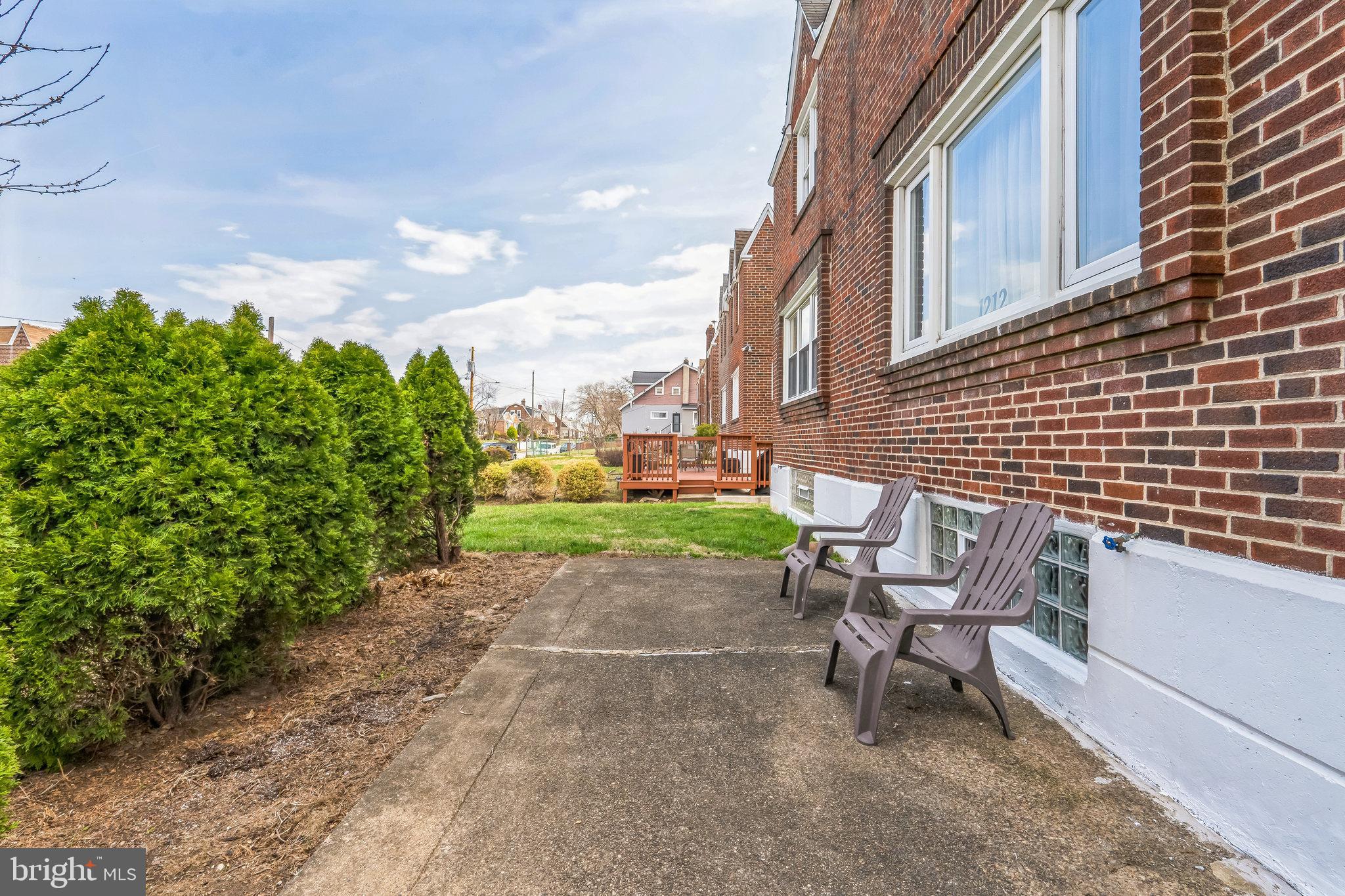 PHILADELPHIA (NORTHEAST) - Residential