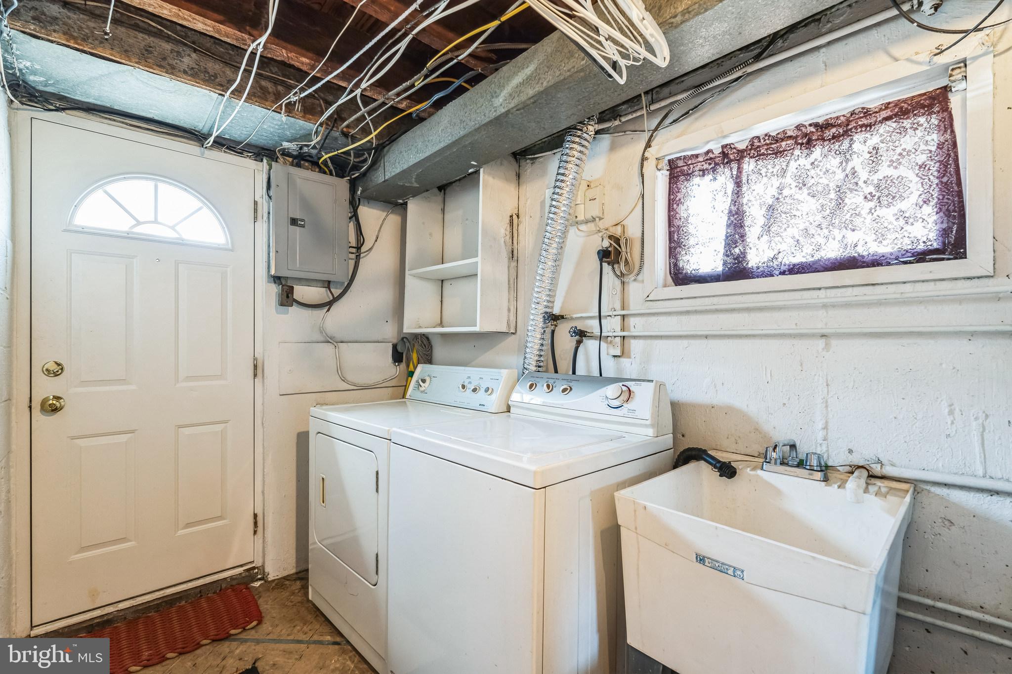 PHILADELPHIA (NORTHEAST) - Residential