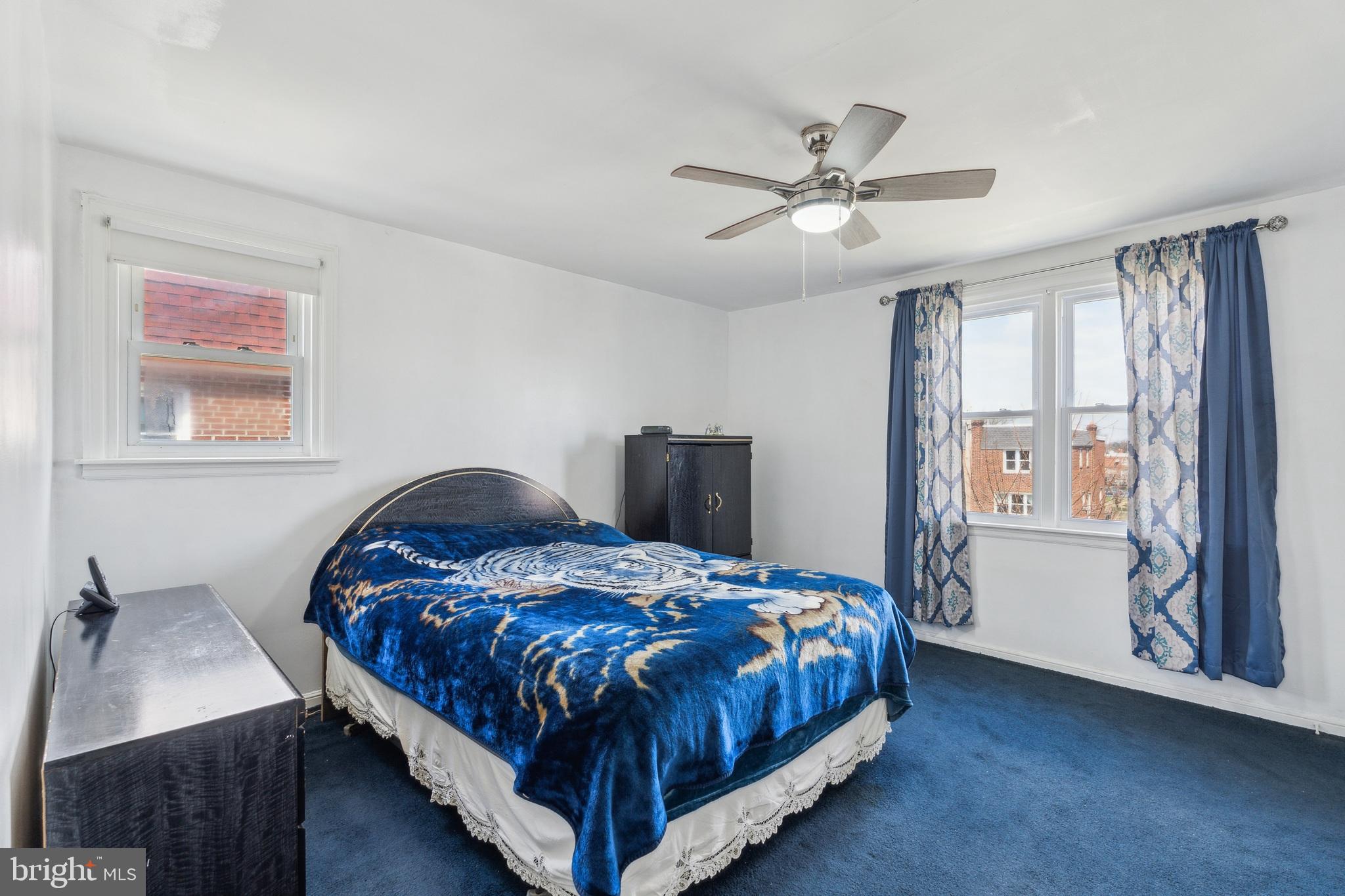 PHILADELPHIA (NORTHEAST) - Residential