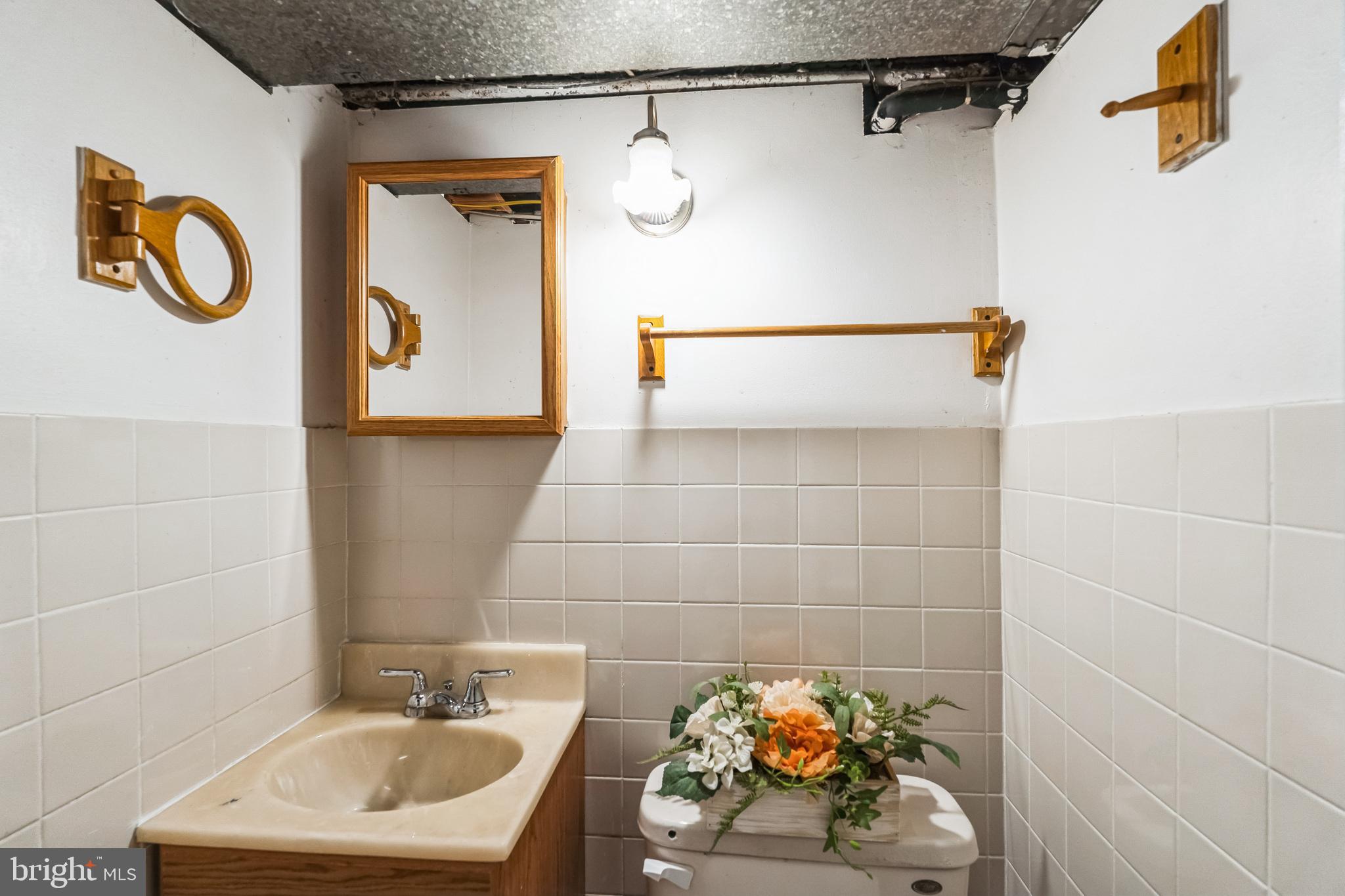 PHILADELPHIA (NORTHEAST) - Residential