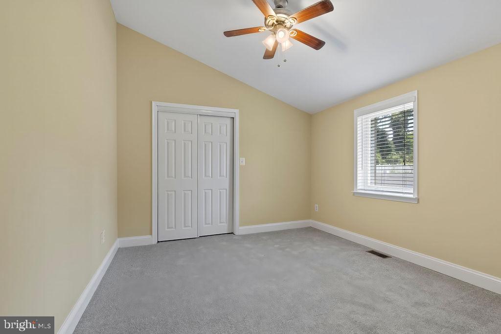 CORNS MANOR - Residential