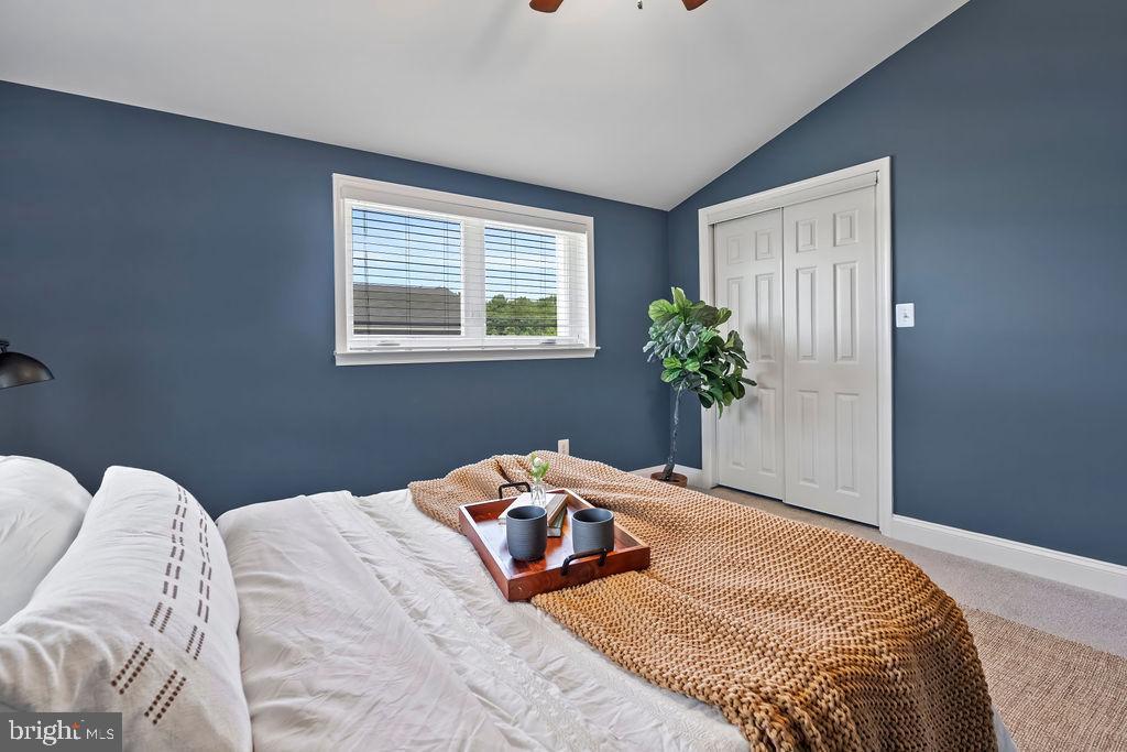 CORNS MANOR - Residential