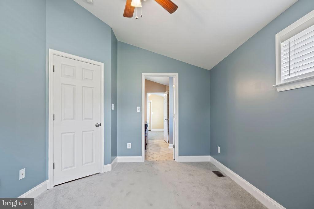 CORNS MANOR - Residential