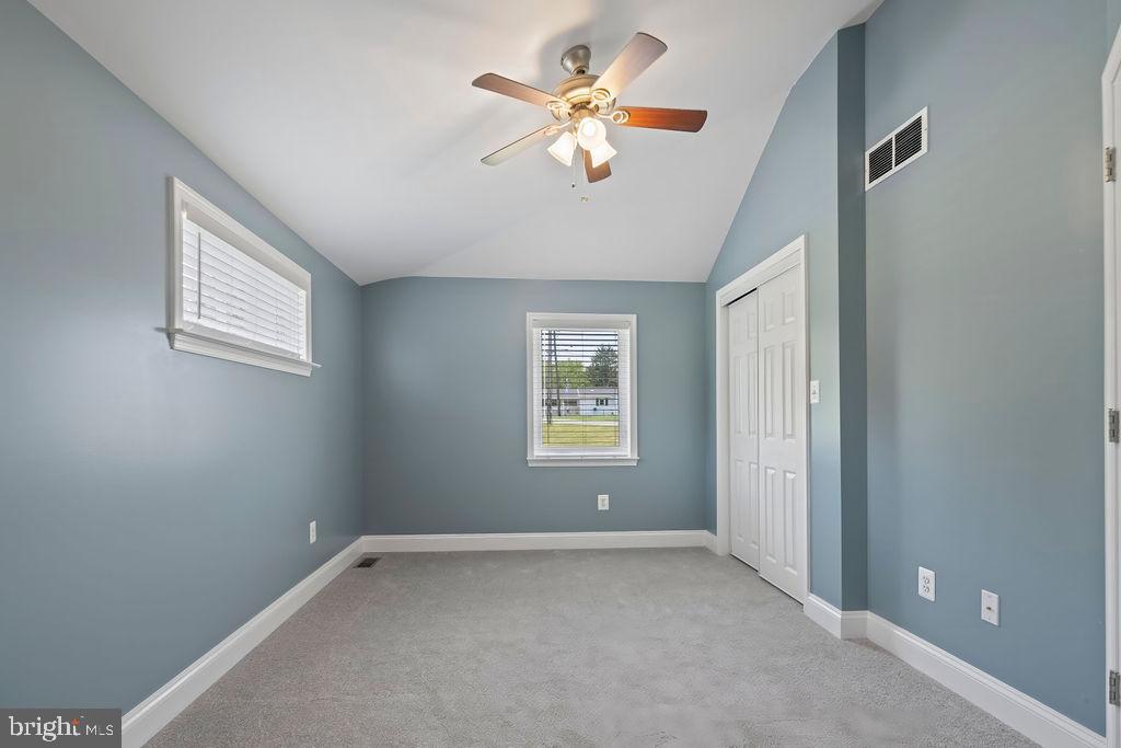 CORNS MANOR - Residential