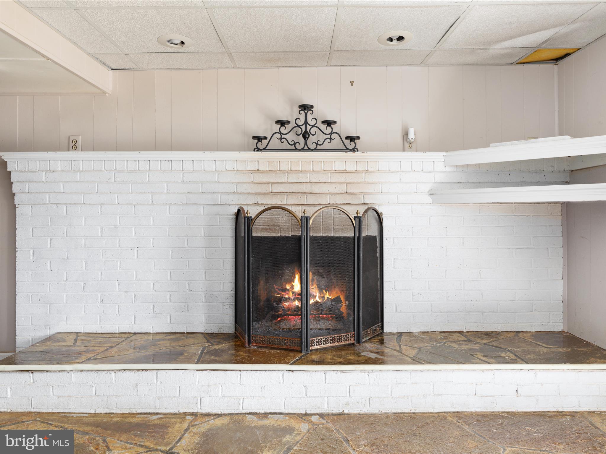 HARRY HOSKINS - Residential