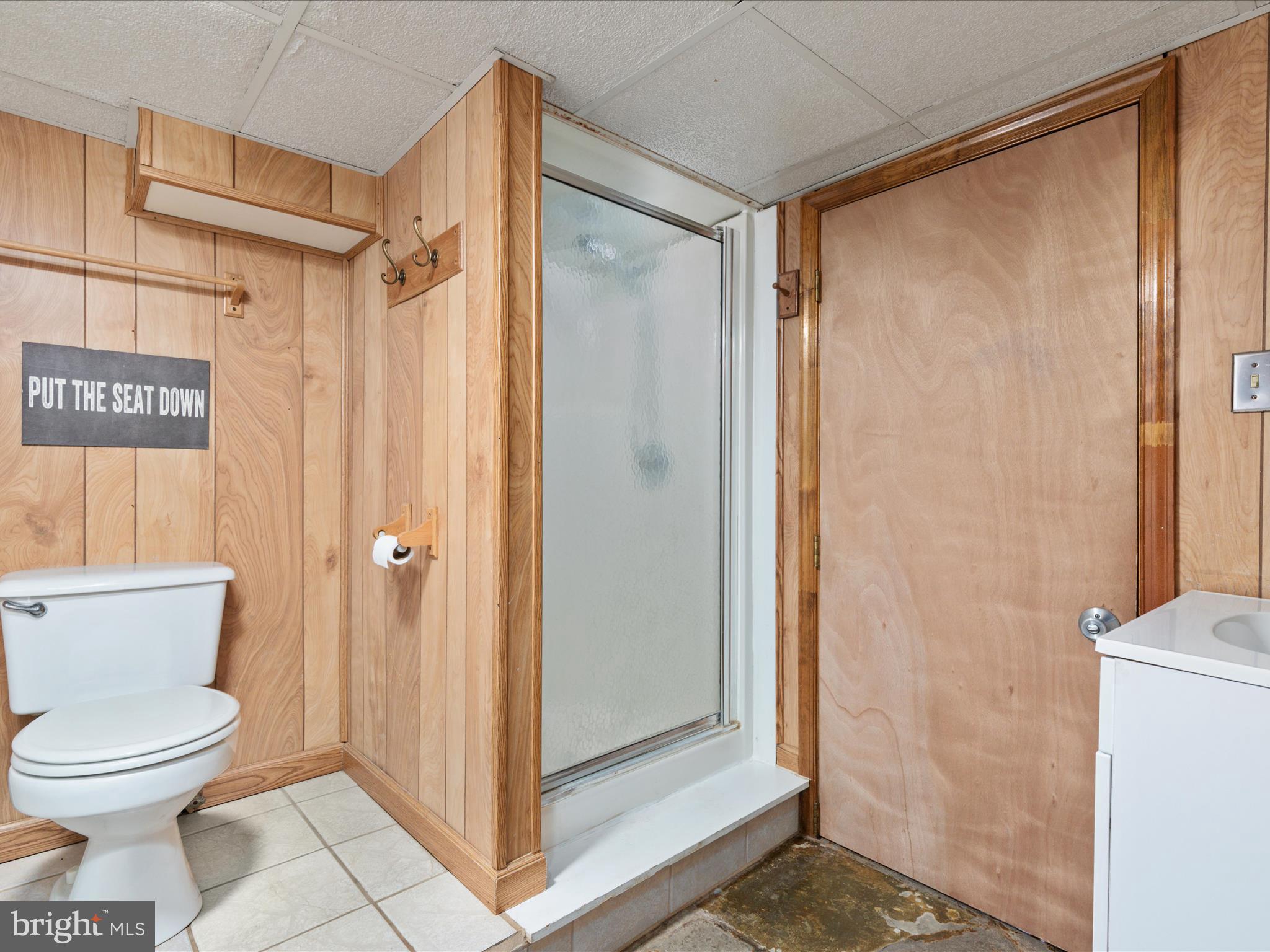 HARRY HOSKINS - Residential