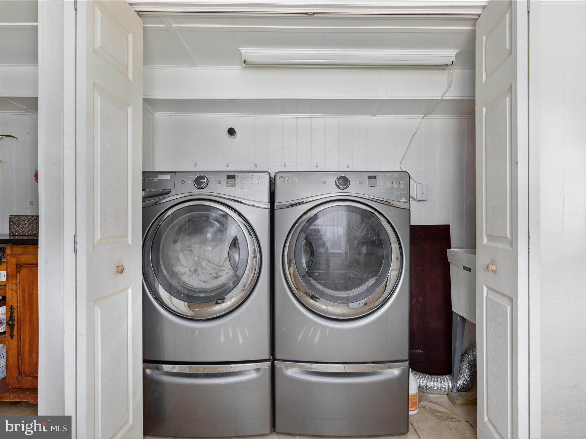 HARRY HOSKINS - Residential