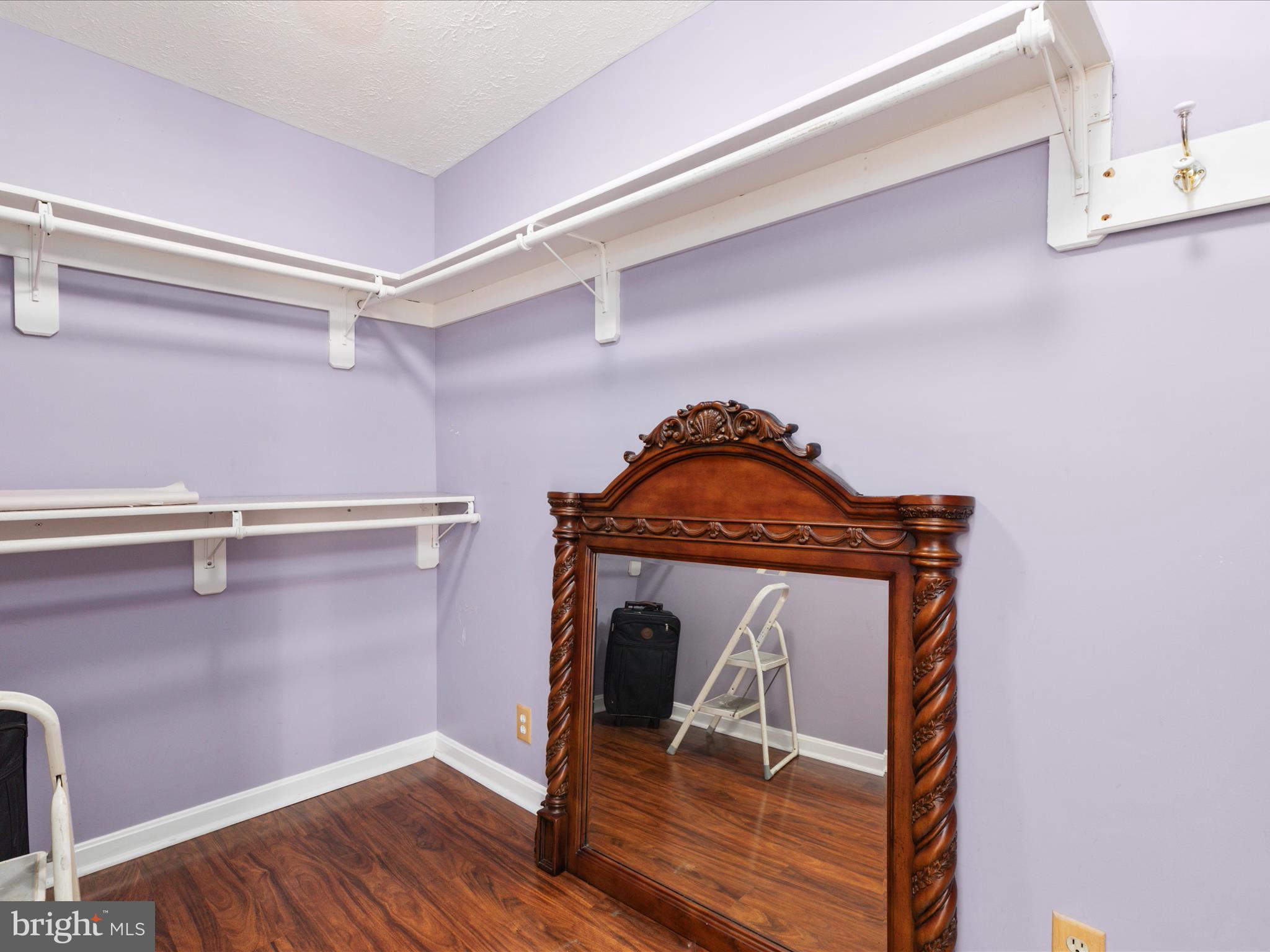 HARRY HOSKINS - Residential