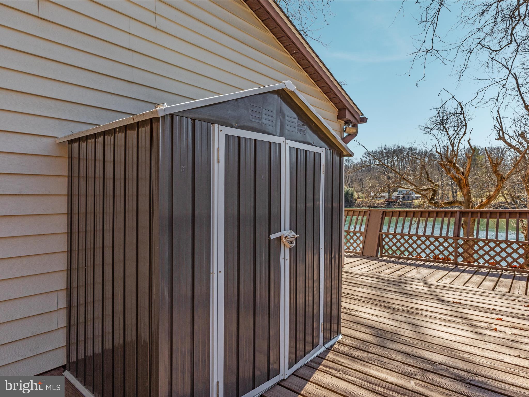 HARRY HOSKINS - Residential