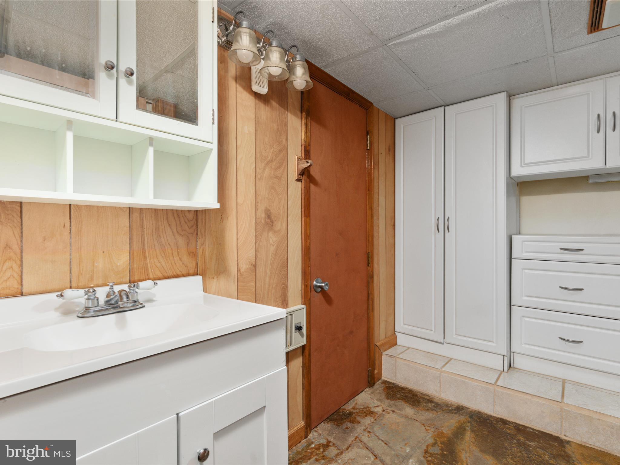 HARRY HOSKINS - Residential