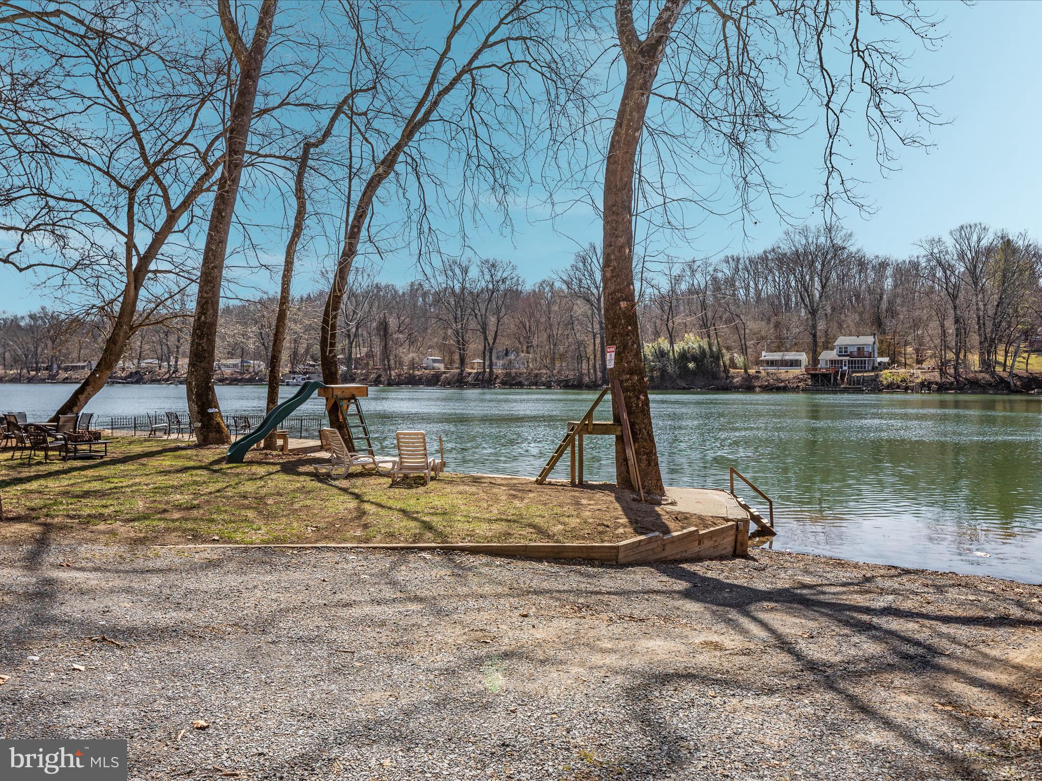 HARRY HOSKINS - Residential