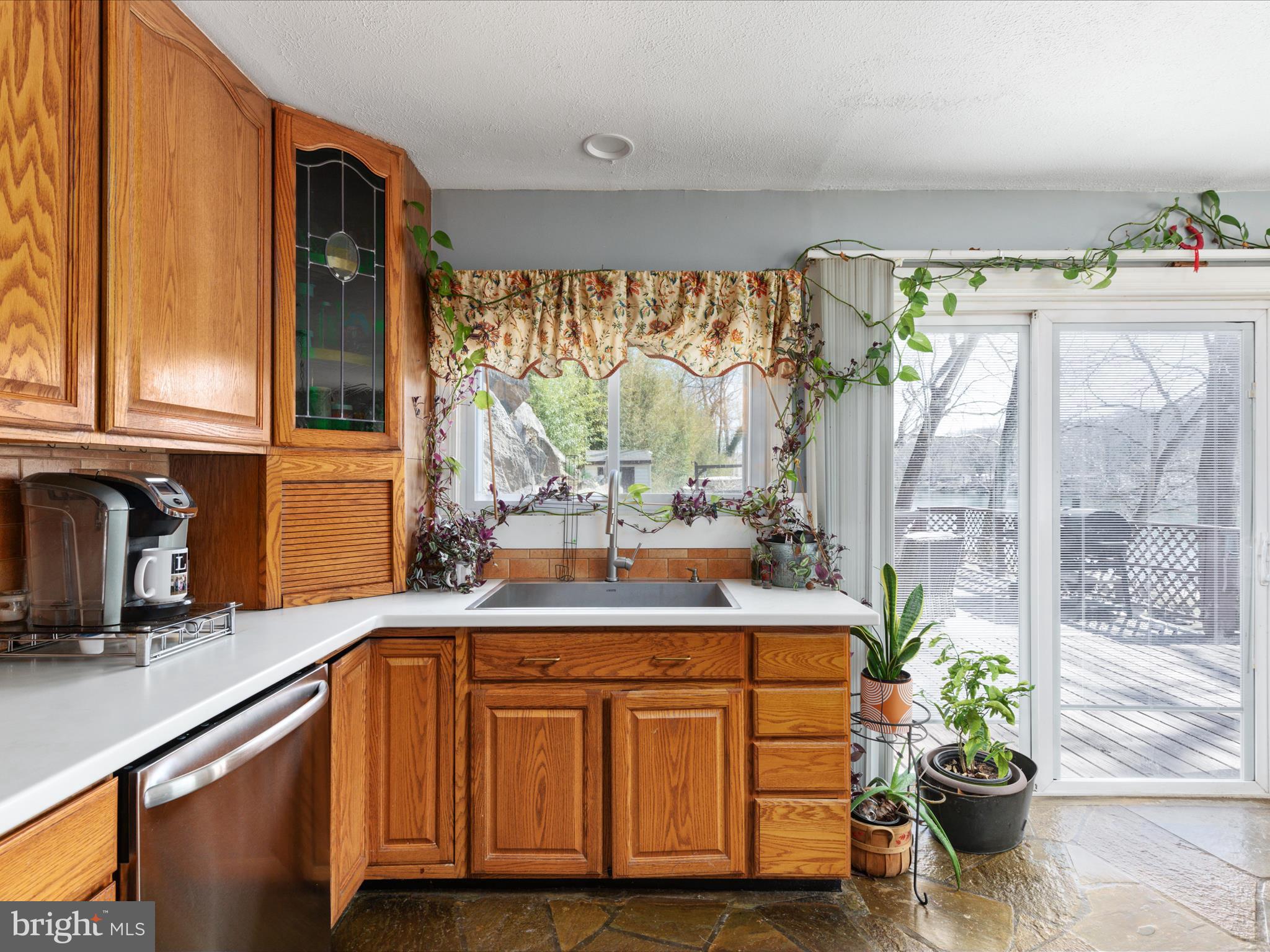 HARRY HOSKINS - Residential