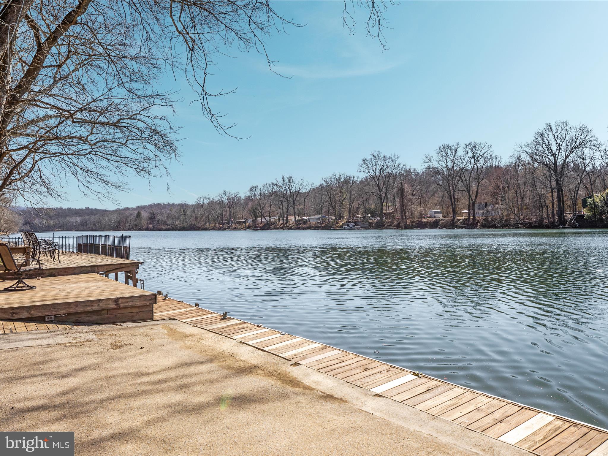 HARRY HOSKINS - Residential
