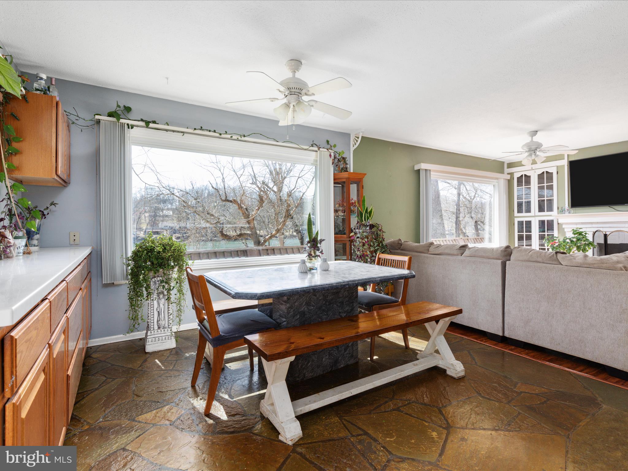 HARRY HOSKINS - Residential