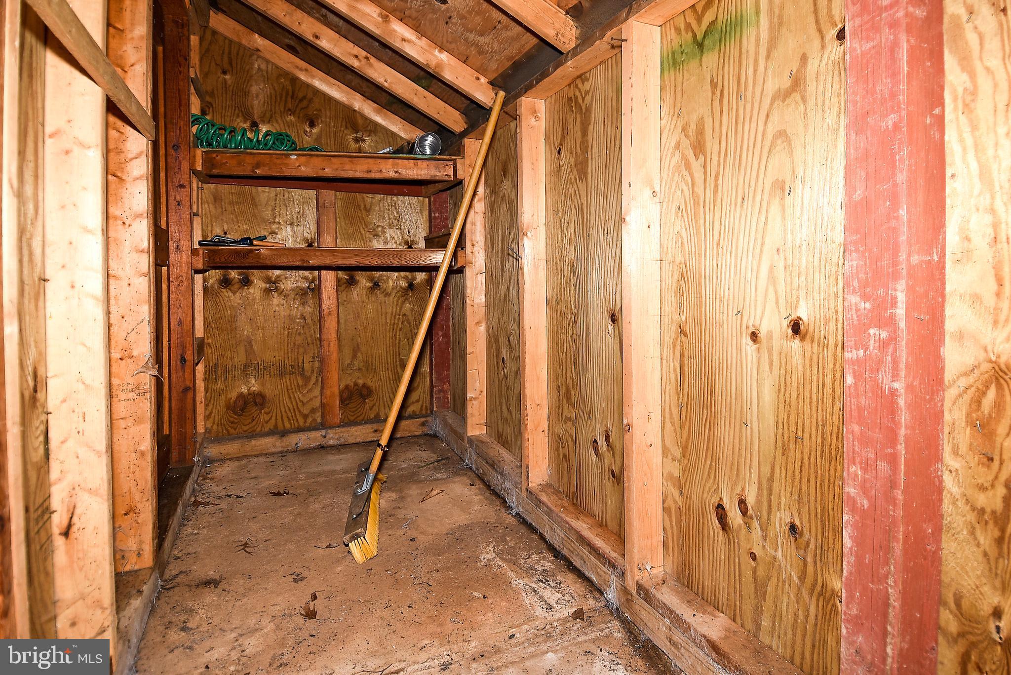 BURKE CENTRE - Residential