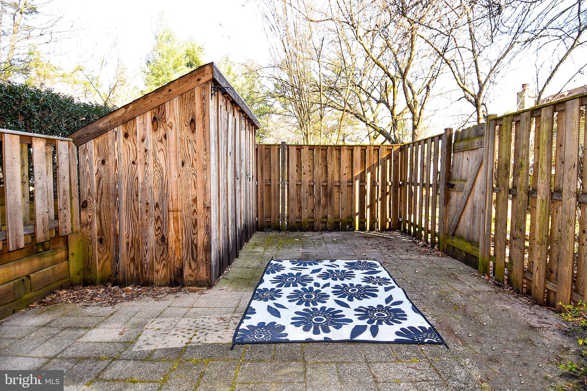 BURKE CENTRE - Residential