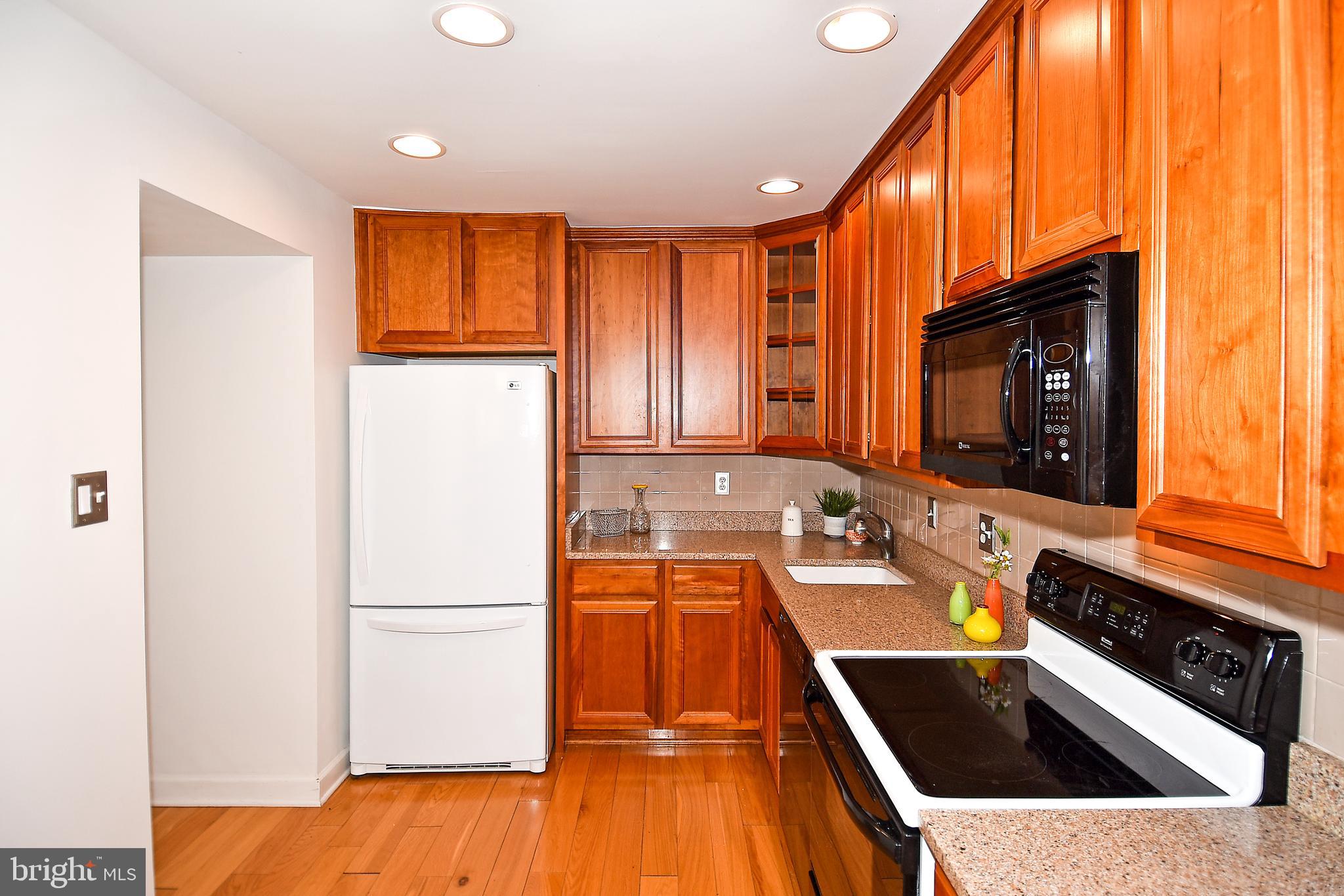 BURKE CENTRE - Residential