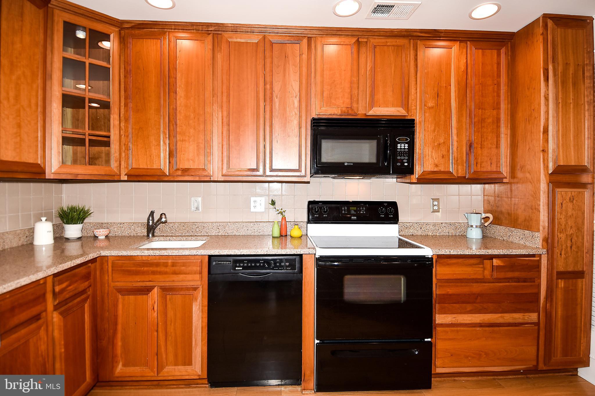 BURKE CENTRE - Residential