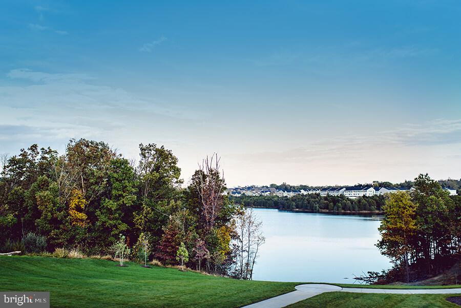 LAKE FREDERICK - Residential Lease