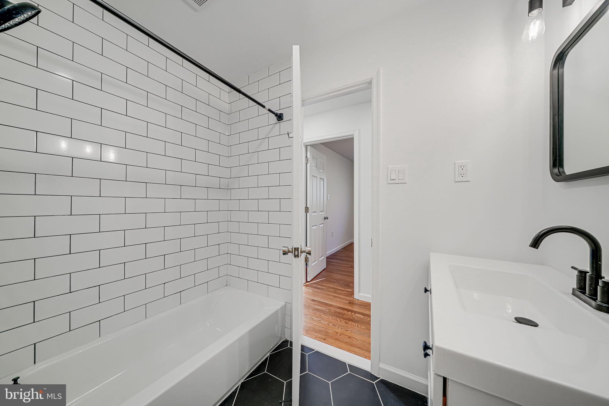 SEDGEWICK FOREST - Residential