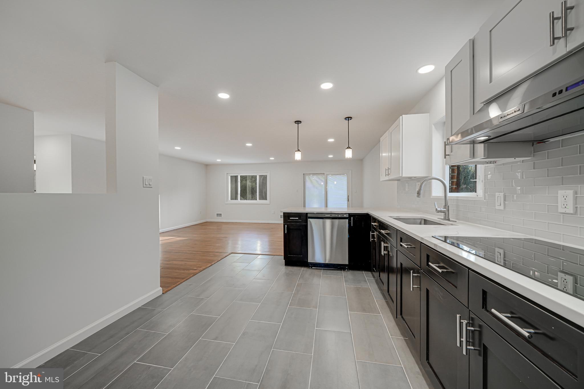 SEDGEWICK FOREST - Residential