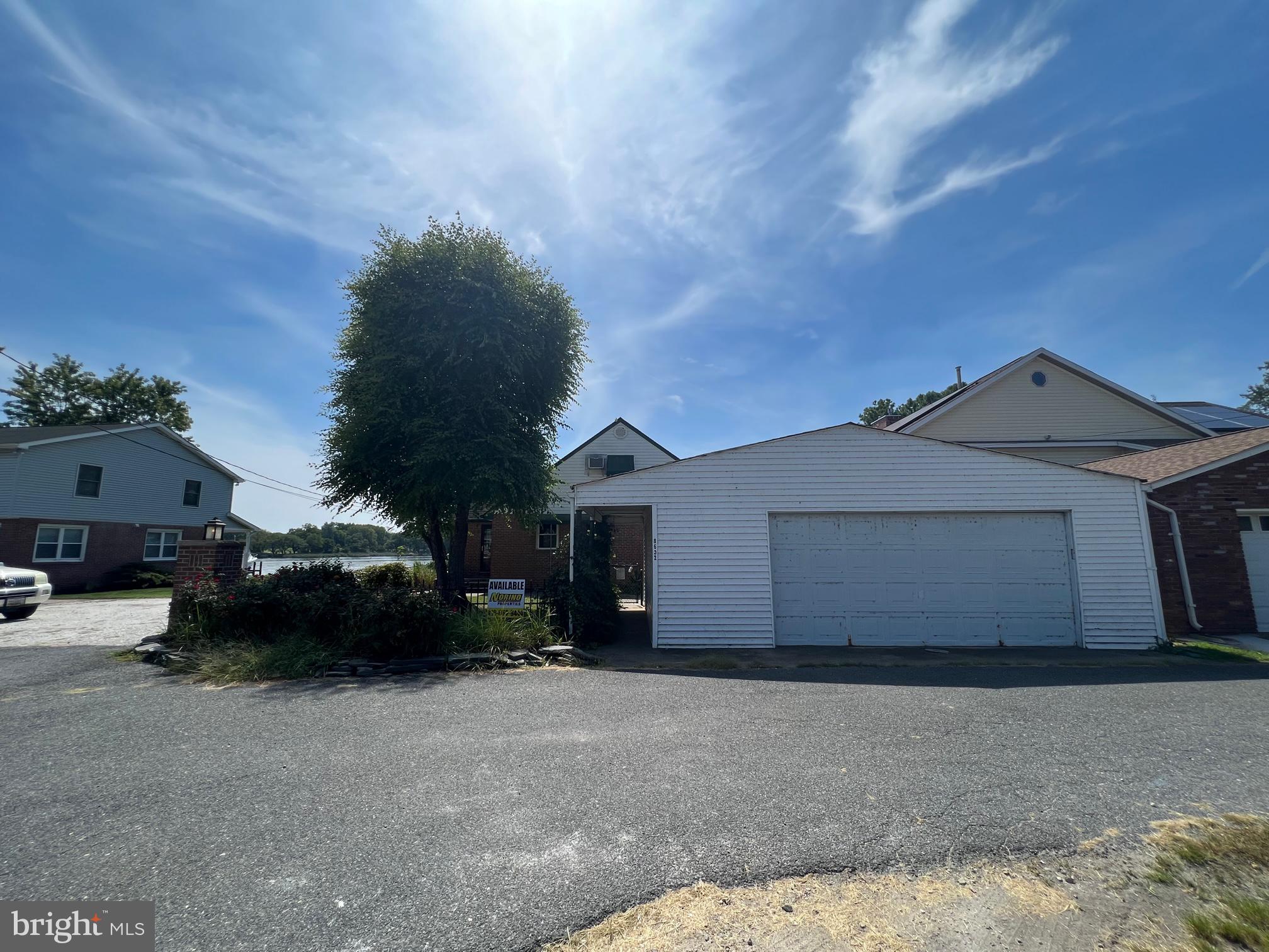 BEAR CREEK - Residential