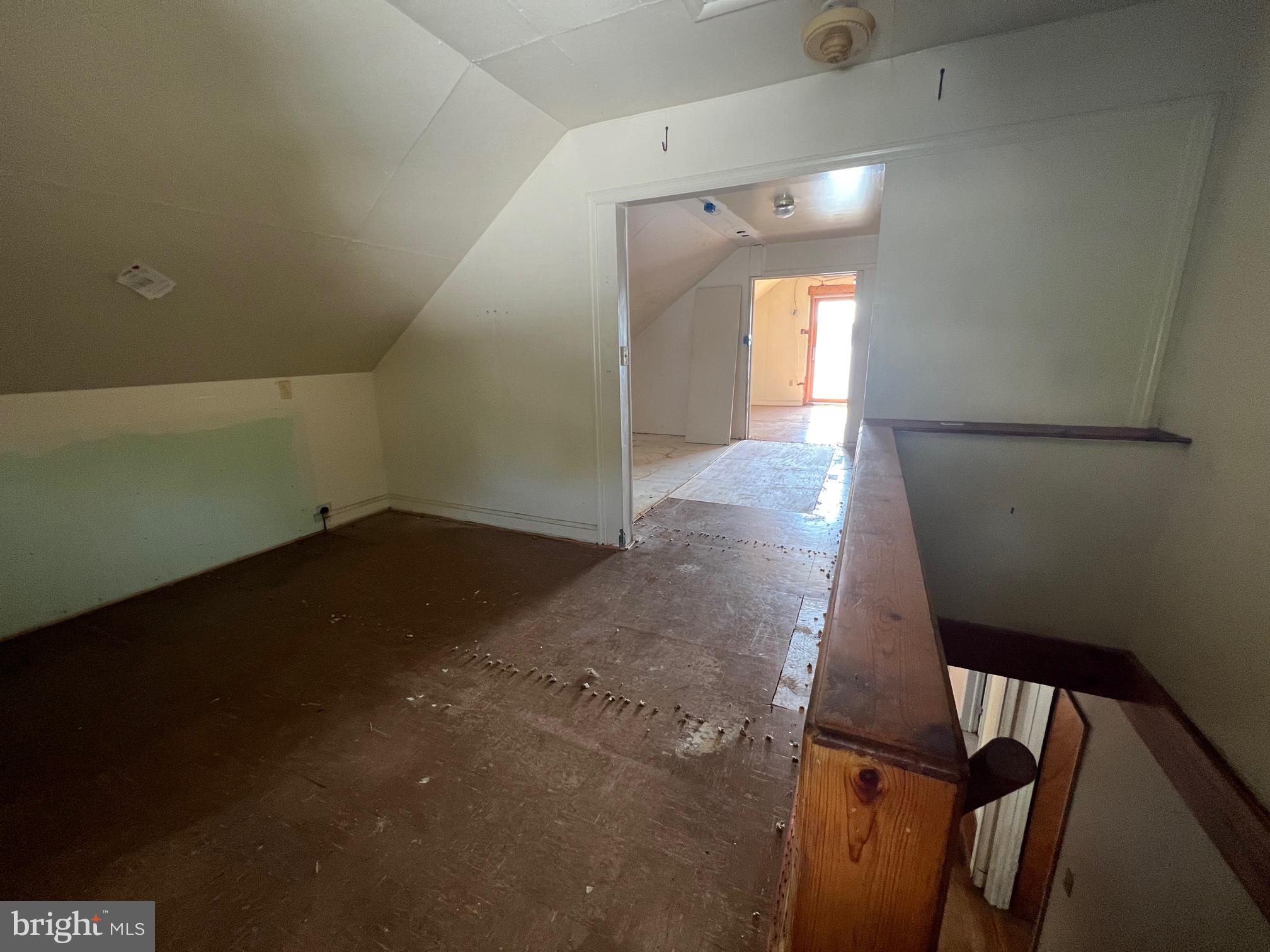 BEAR CREEK - Residential