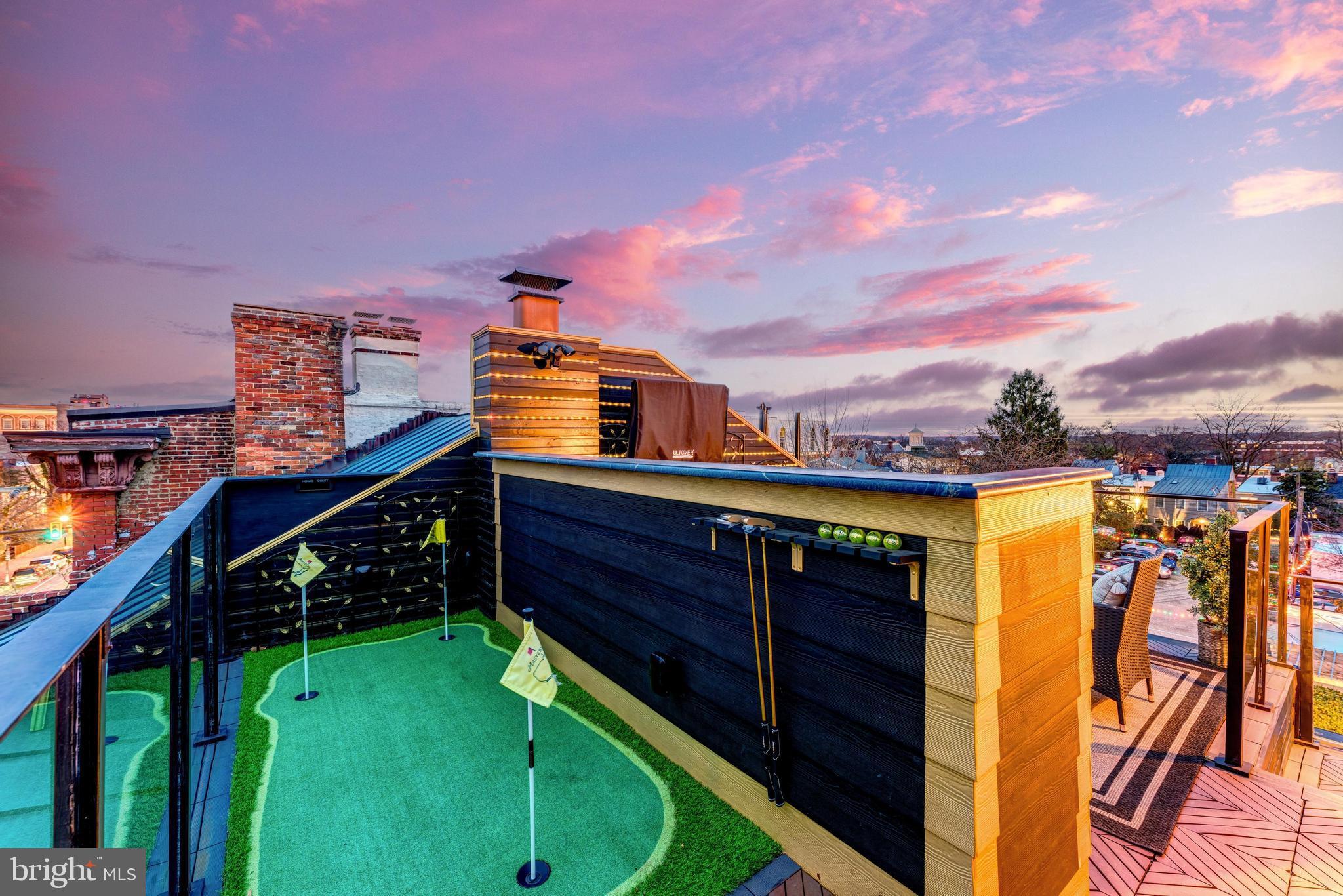 HISTORIC OLD TOWN - Residential