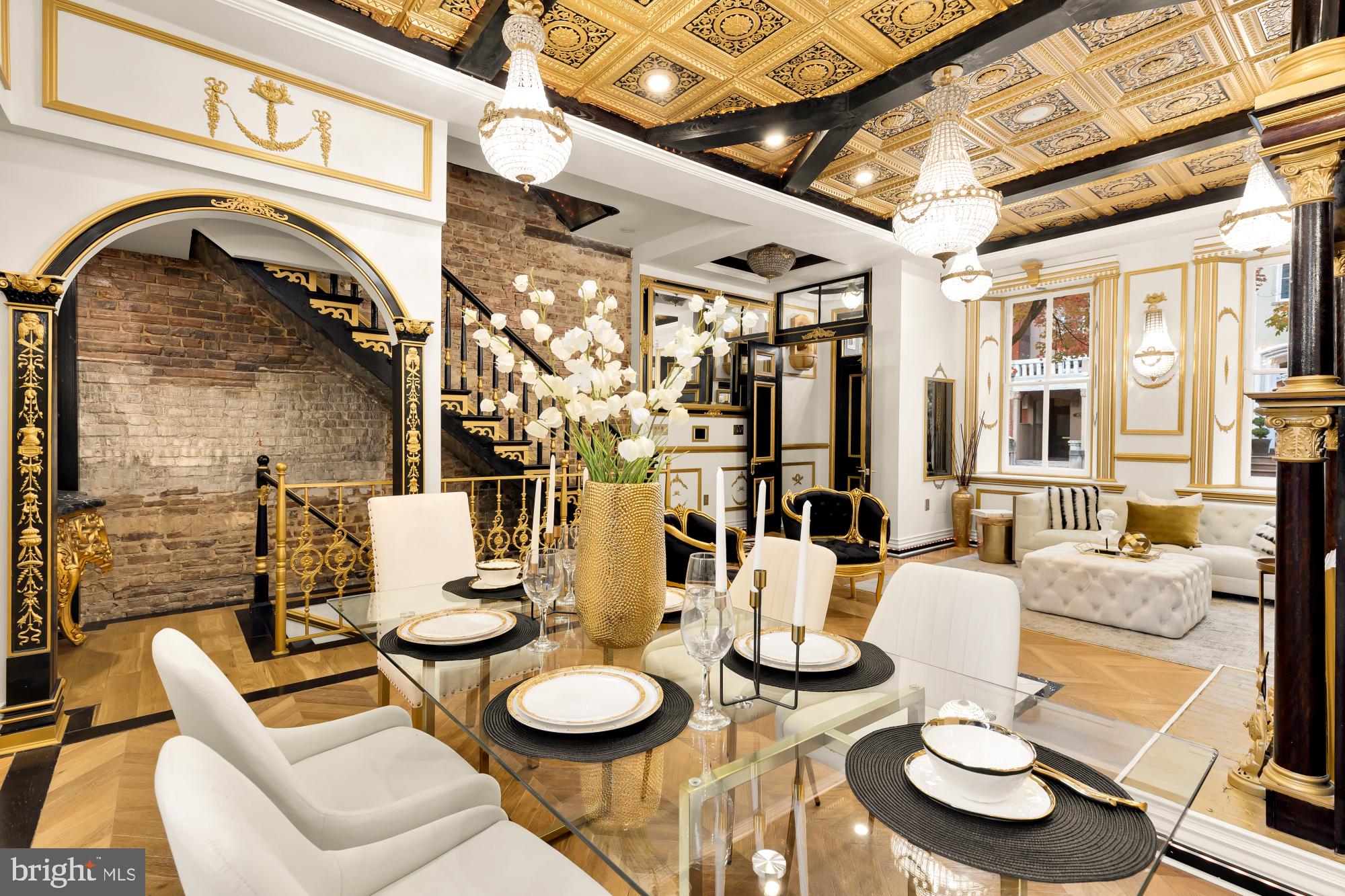 HISTORIC OLD TOWN - Residential