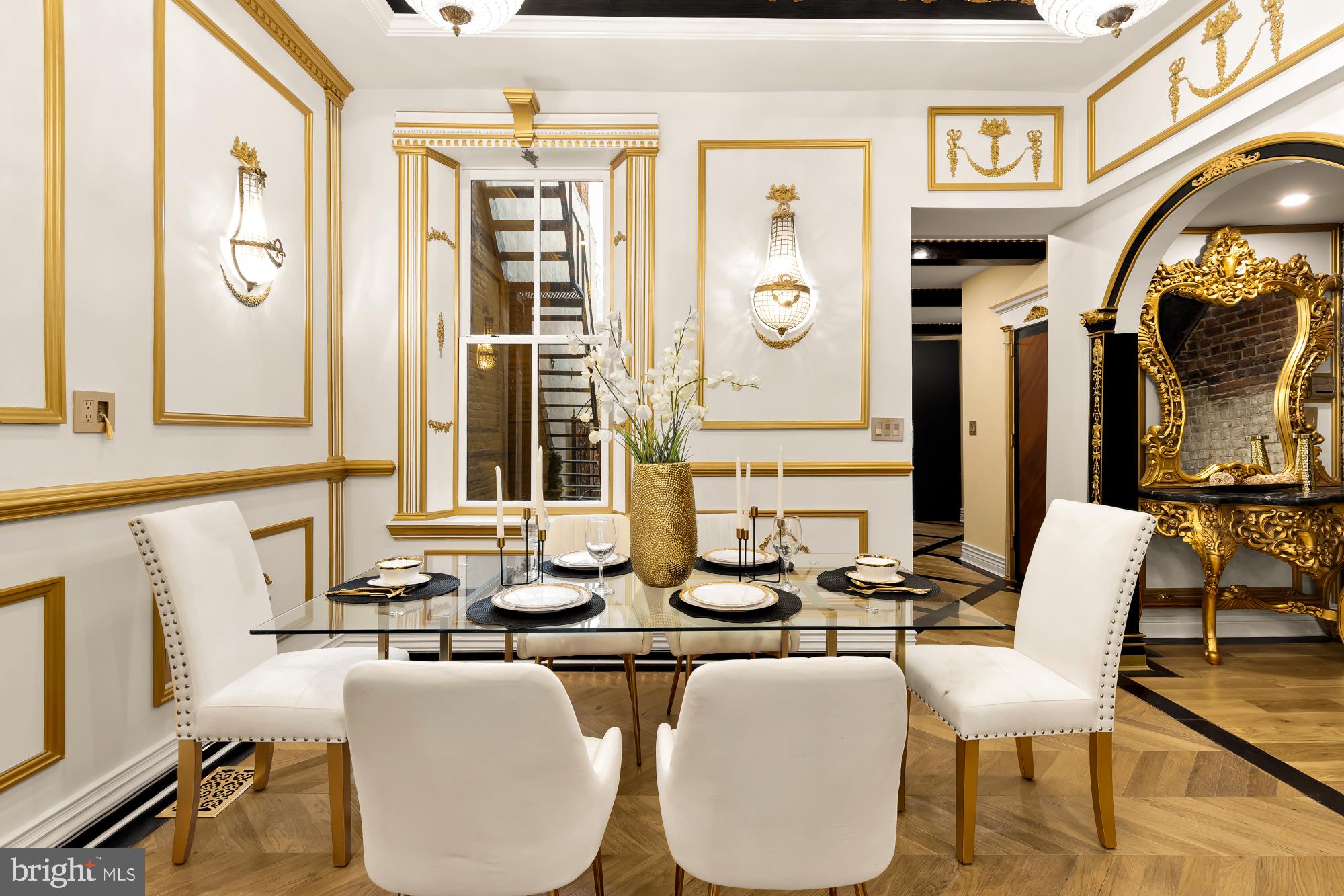 HISTORIC OLD TOWN - Residential